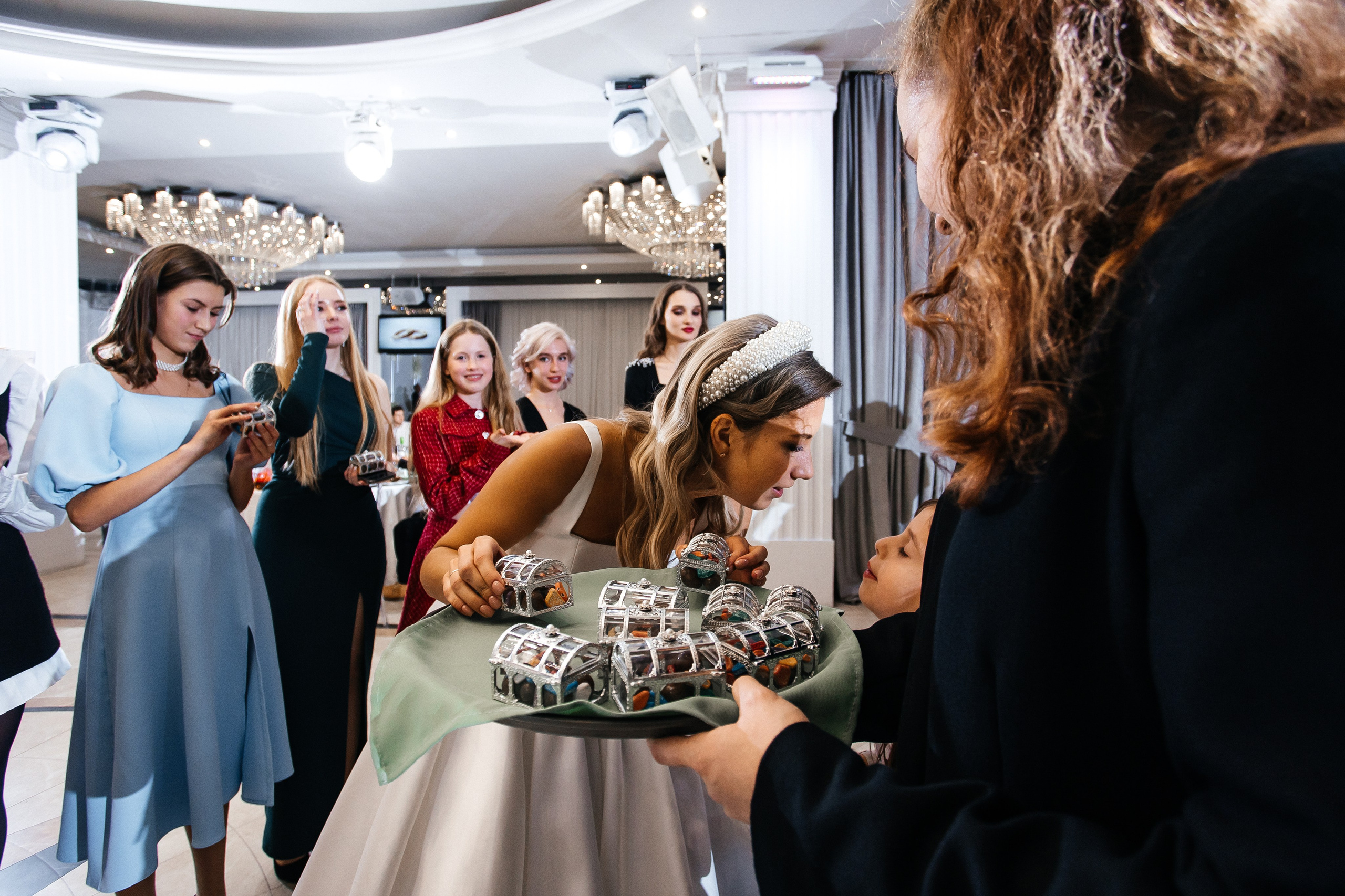 Sasha & Alena. Свадебный фотограф в Москве Виктория Арехова