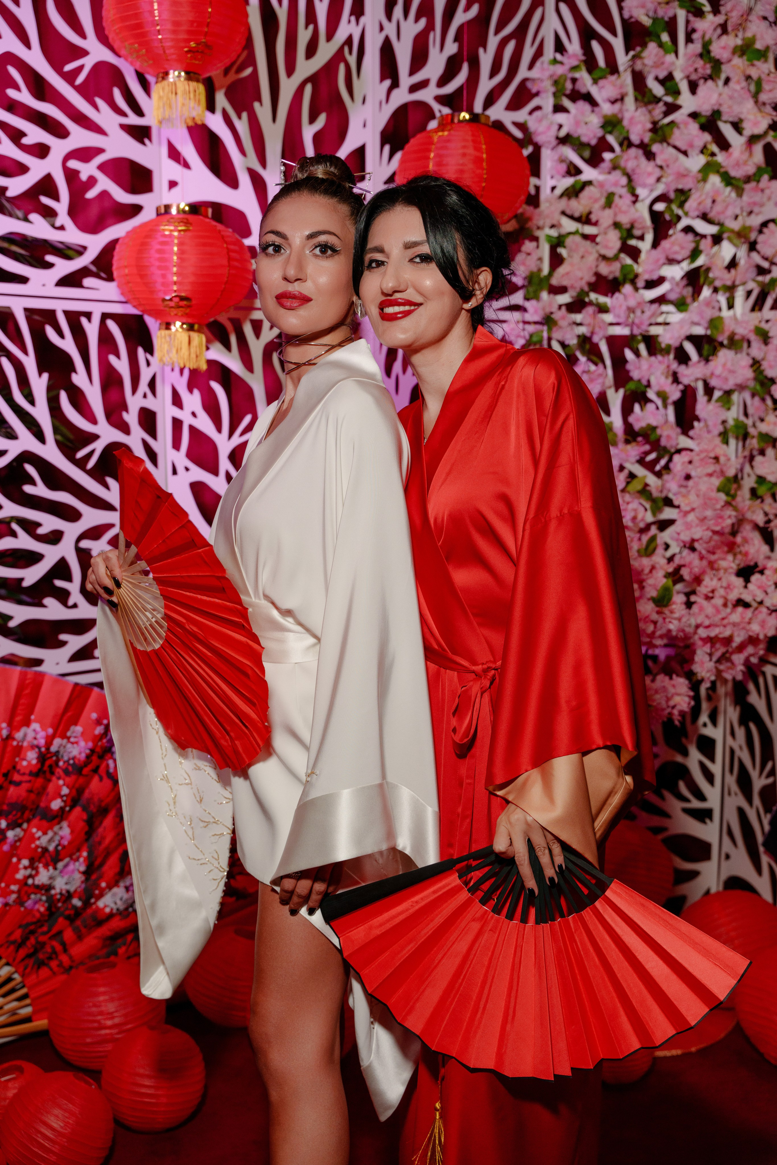 Репортажный фотограф на день рождения в ресторане KAI. Репортажный фотограф Москва Сергей Дружинин