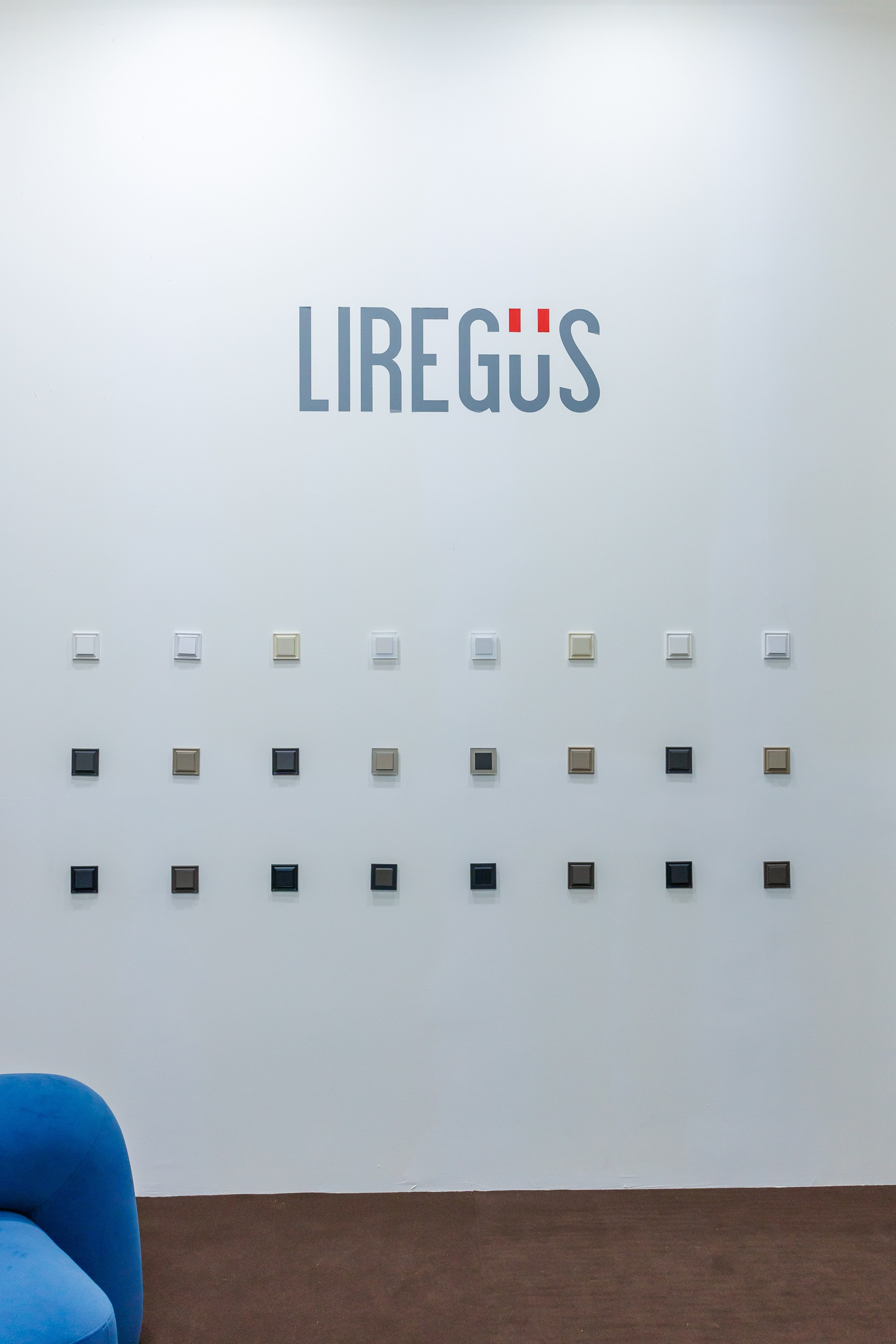 Фотосессия стенда в рамках выставки. Фотограф в Москве Дмитрий Емельянов