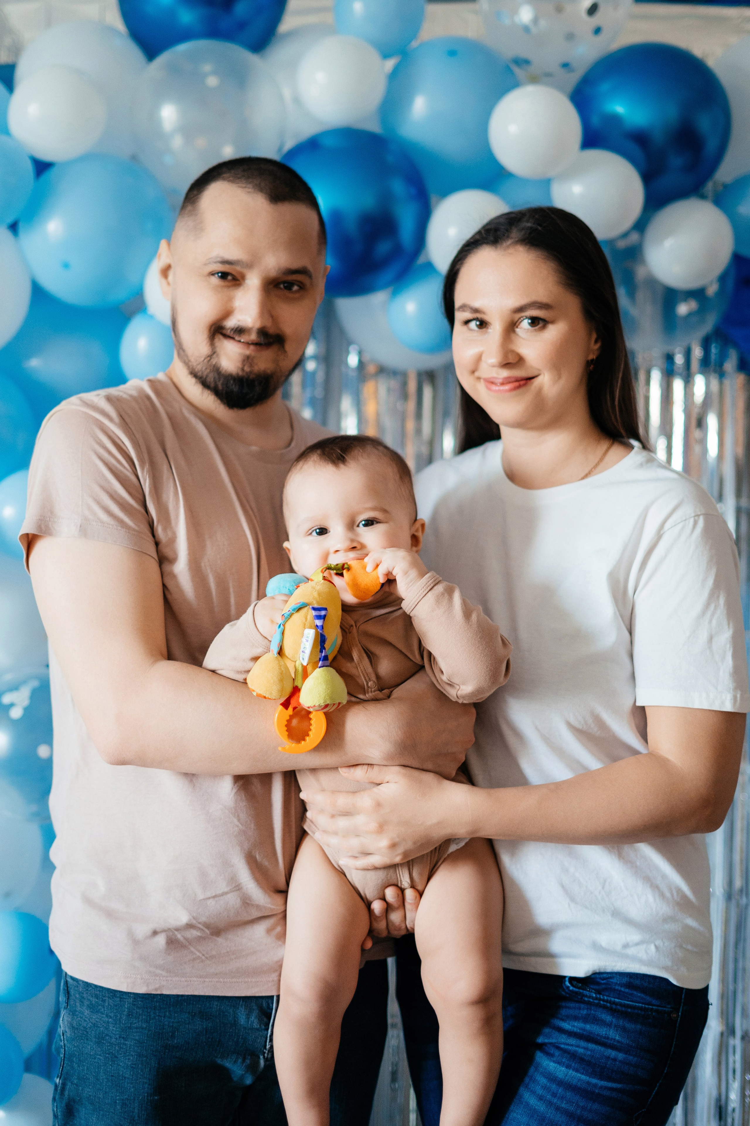 Домашнее годовасие Юры. Главная