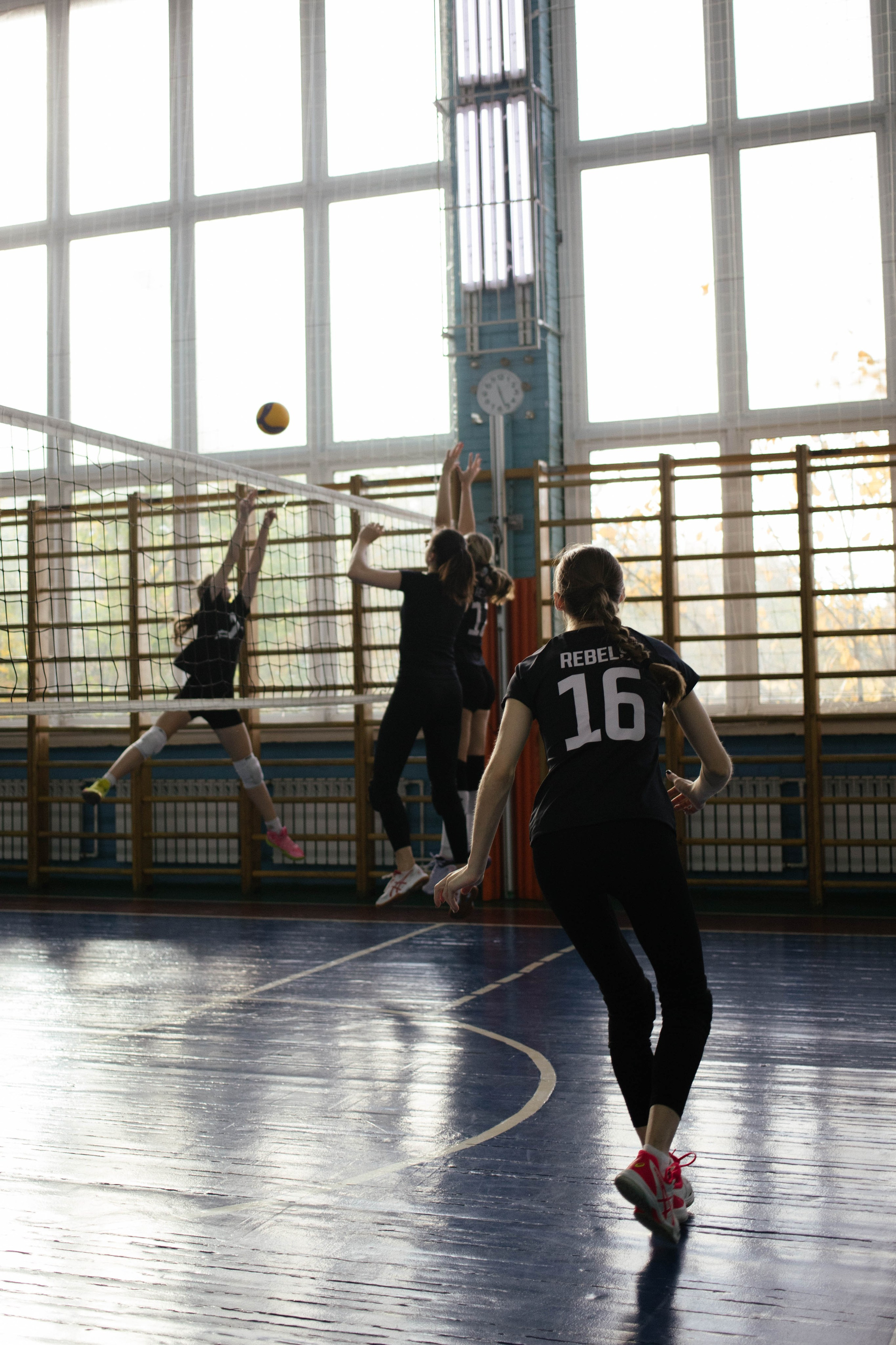 Woman's Volleyboll. Photographer in Tbilisi Saint-Petersburg Worldwide — Elena Golubeva