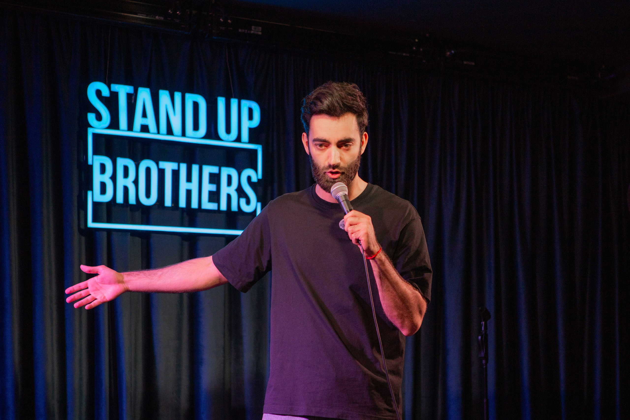 STAND UP. Репортажный фотограф Москва (детские праздники, квизы, концерты, дни рождения, свадьбы)