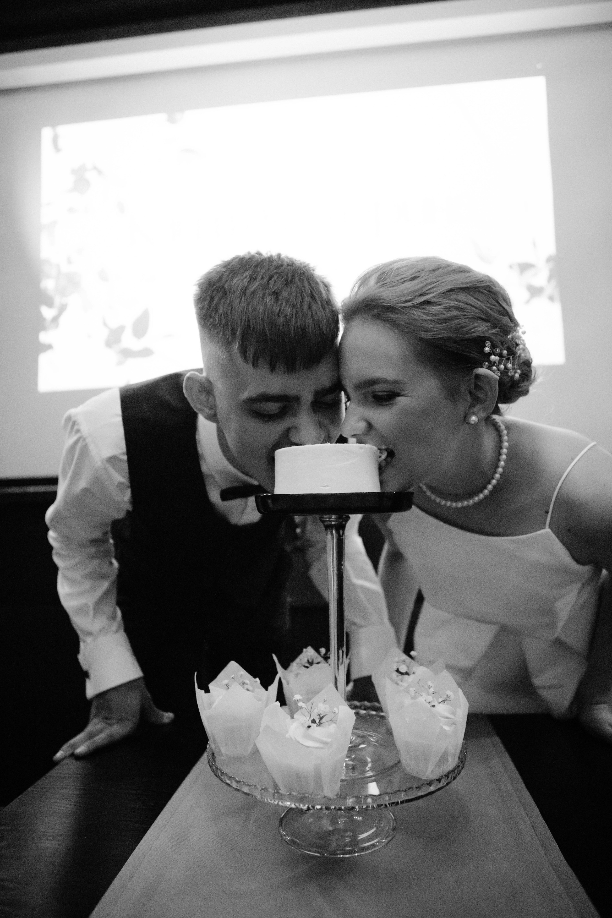 Катя и Клим. Роспись и банкет. Свадебный и портретный фотограф в Москве Анастасия Масюк