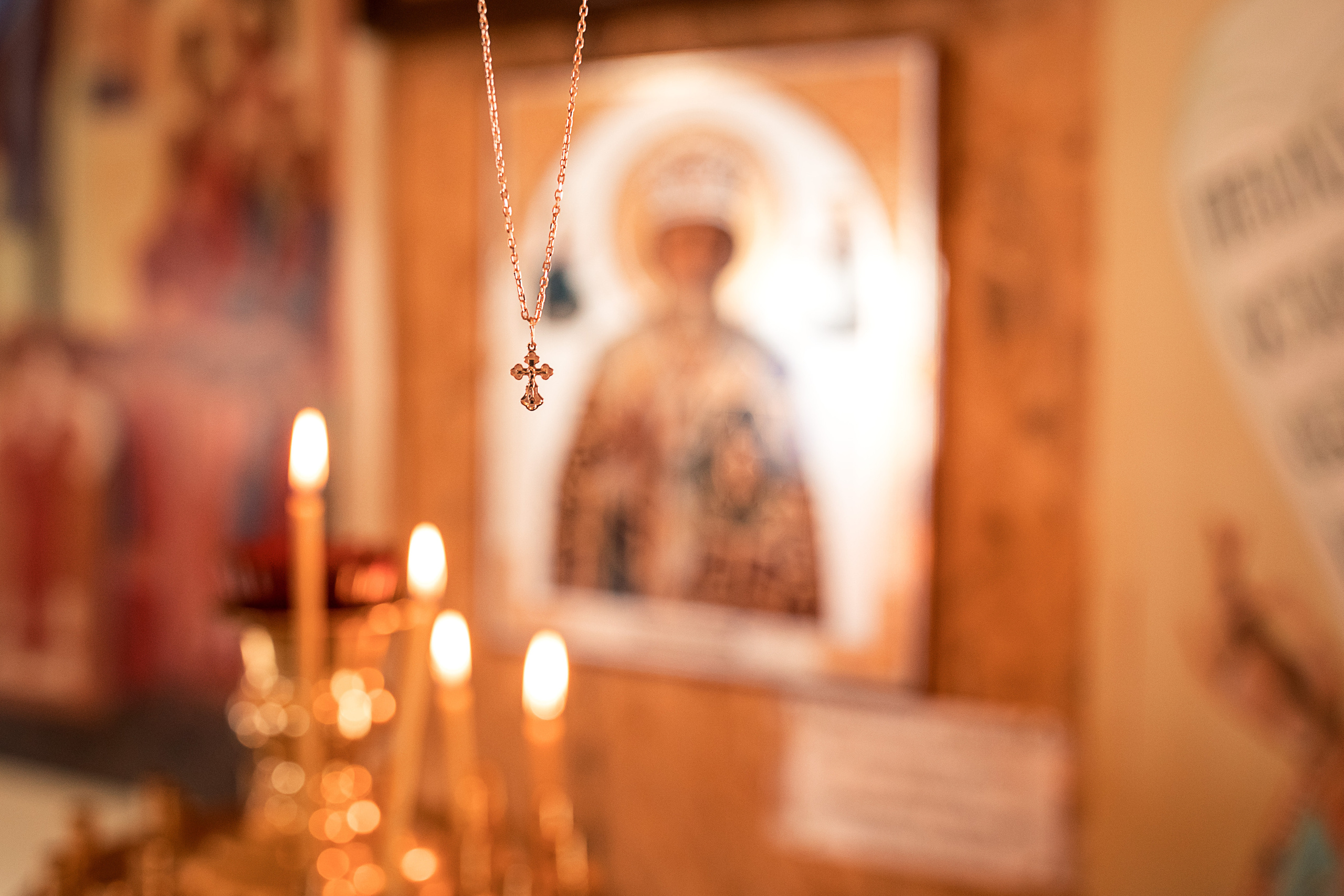 Съемки в храме. Семейный и церковный фотограф в Нефтеюганске