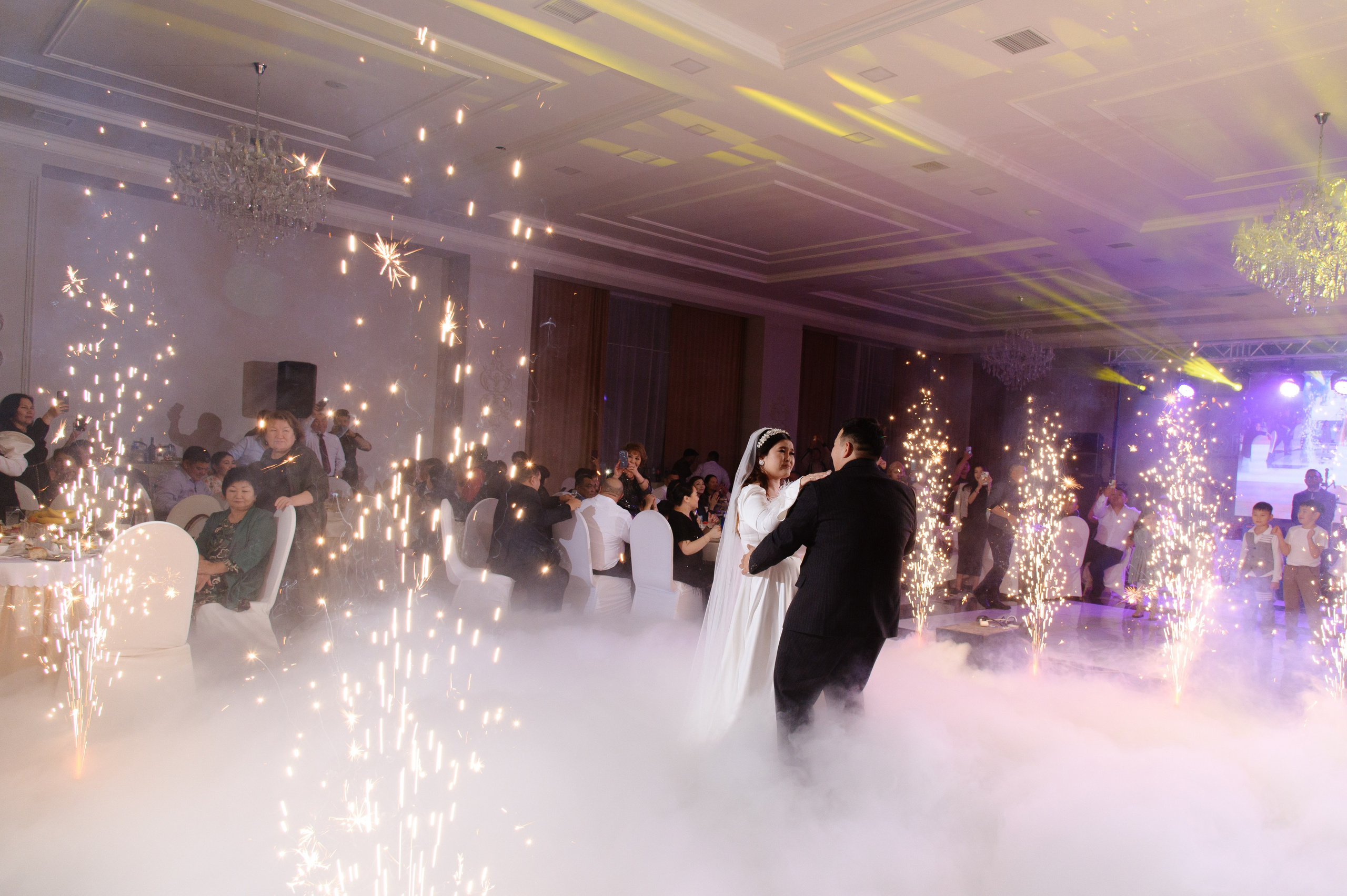 Қазақтың үлкен тойы \ Большая казахская свадьба. Свадебный фотограф Караганда