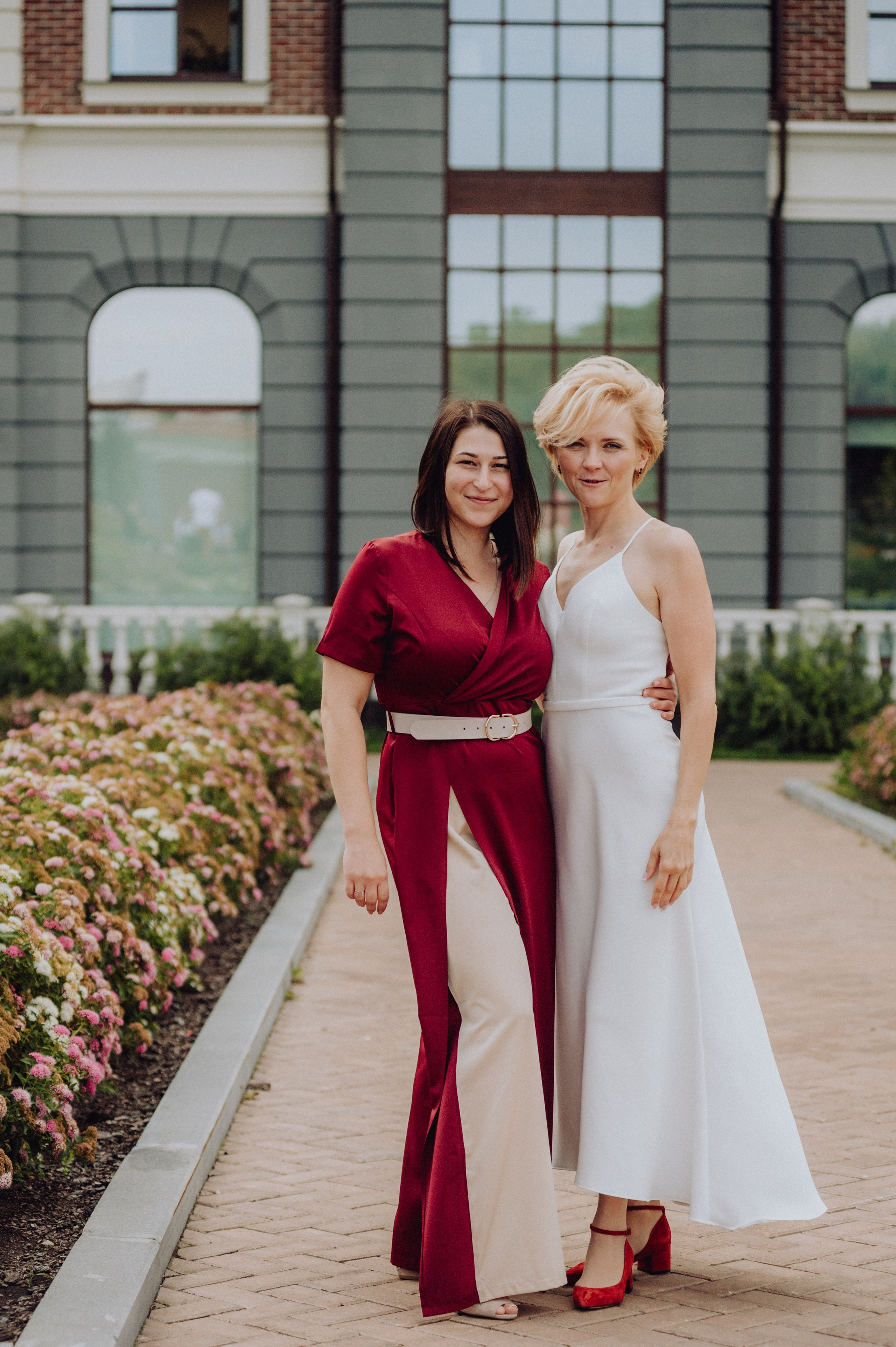 Саша и Женя. Семейный и женский фотограф, контент фотосессия в Екатеринбурге