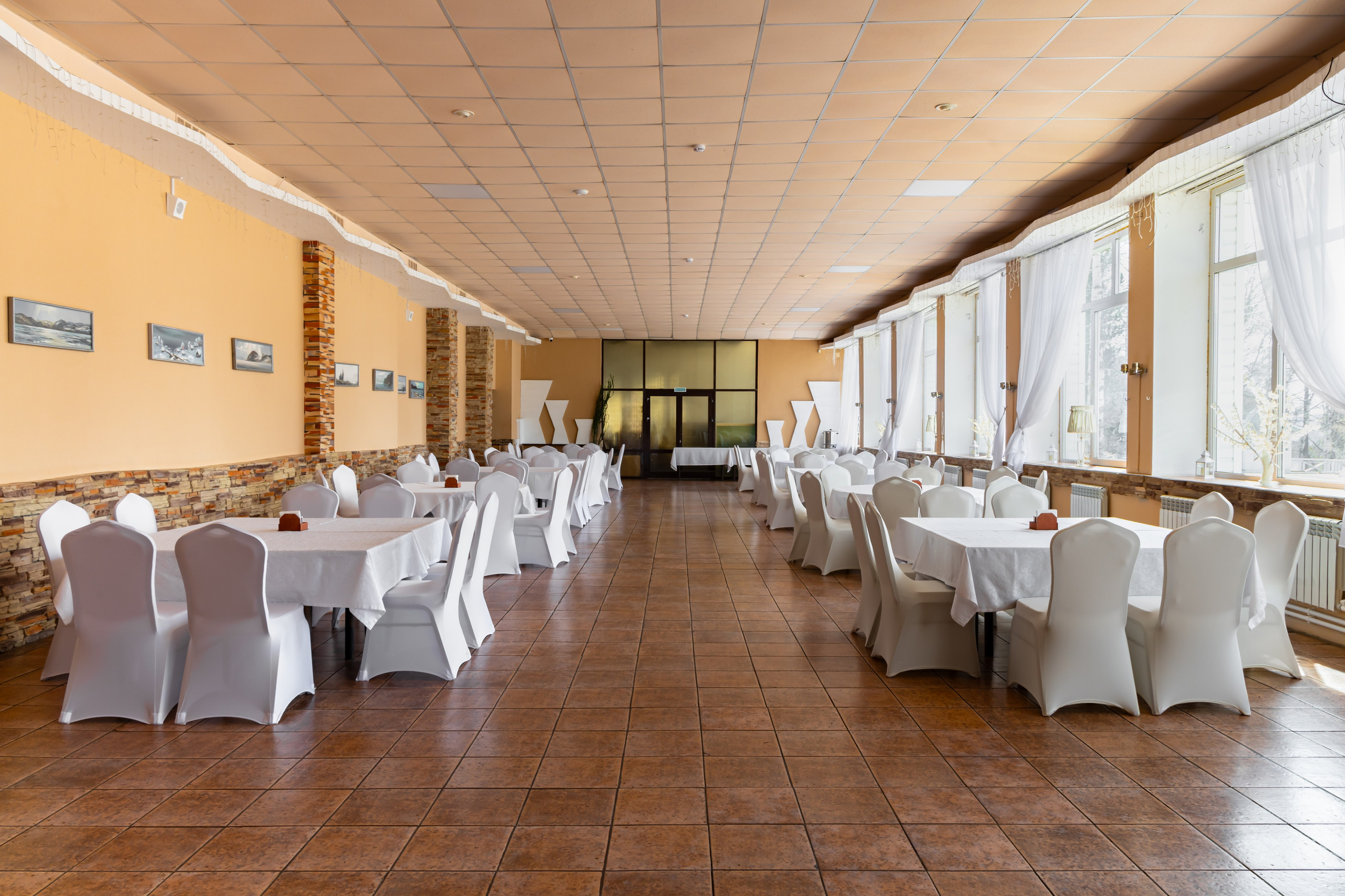 Съемка гостиницы Прибайкальская в Листвянке. Интерьерный, предметный и контент фотограф в Иркутске Наталья Карпова