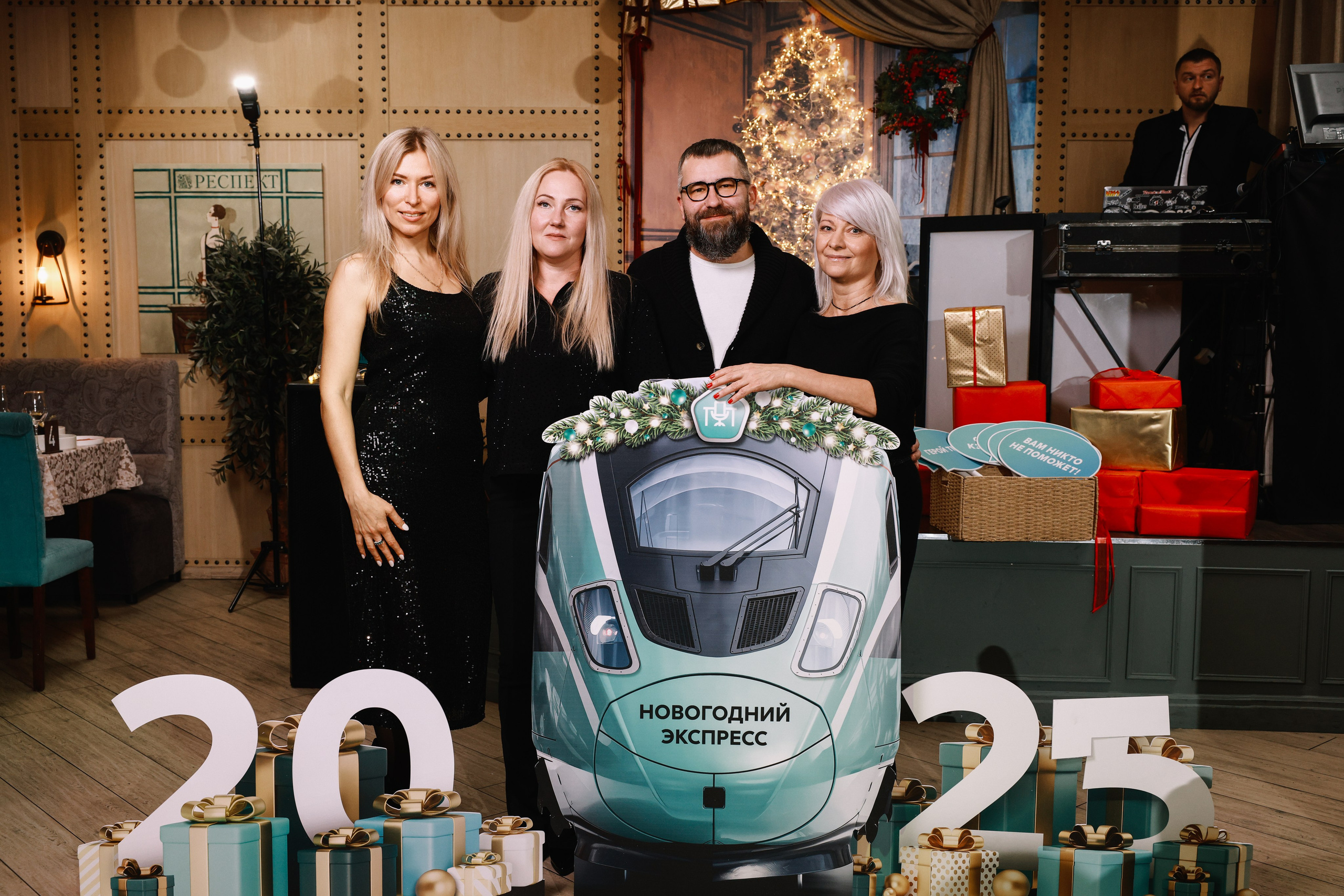 Корпоратив Экспресс Офис, в ресторане Респект. Фотограф в Туле — Борисов Николай