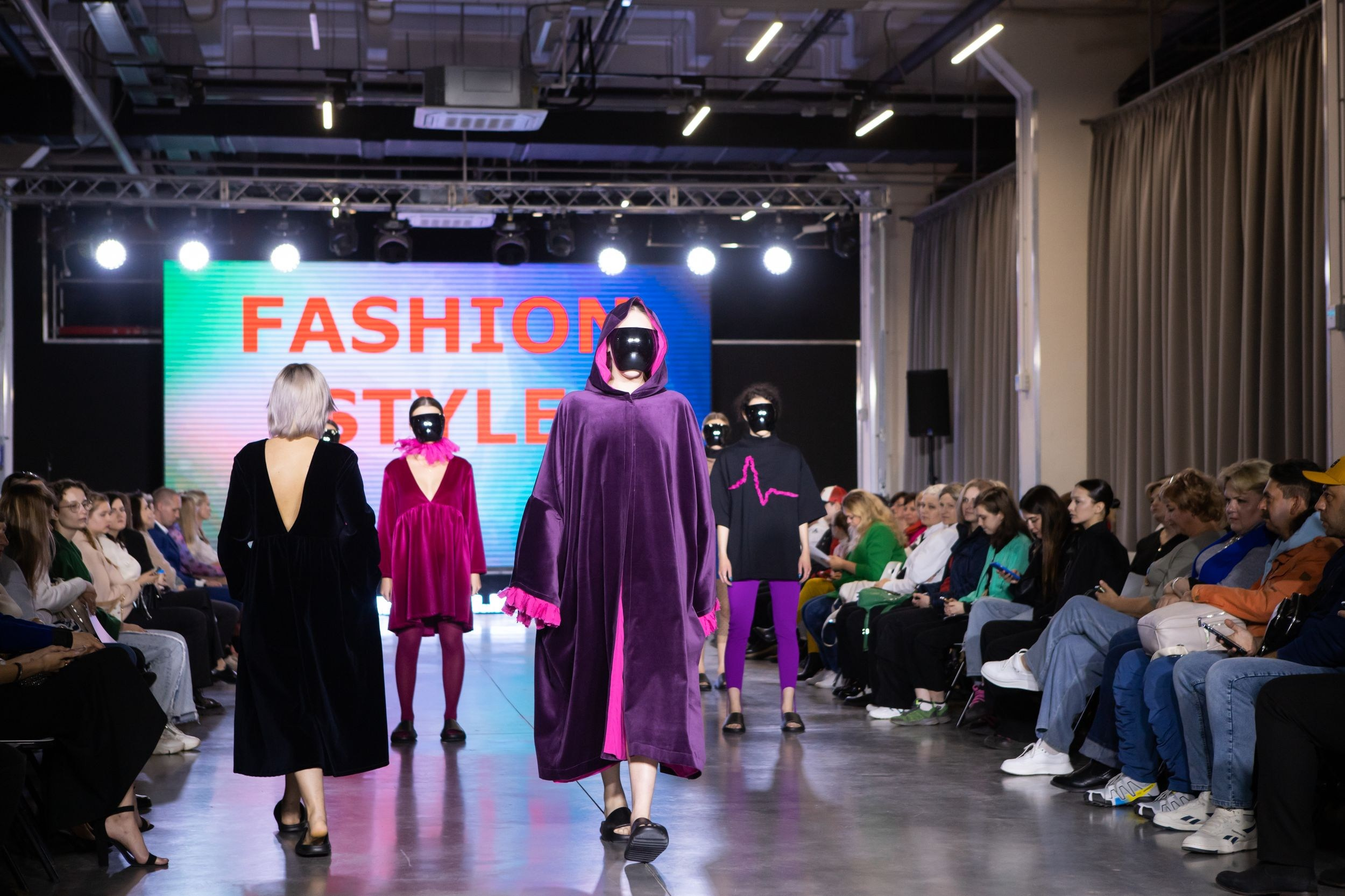 Фестиваль моды и красоты Fashion Style (11 мая 2024). Репортажный фотограф Алексей Пирязев