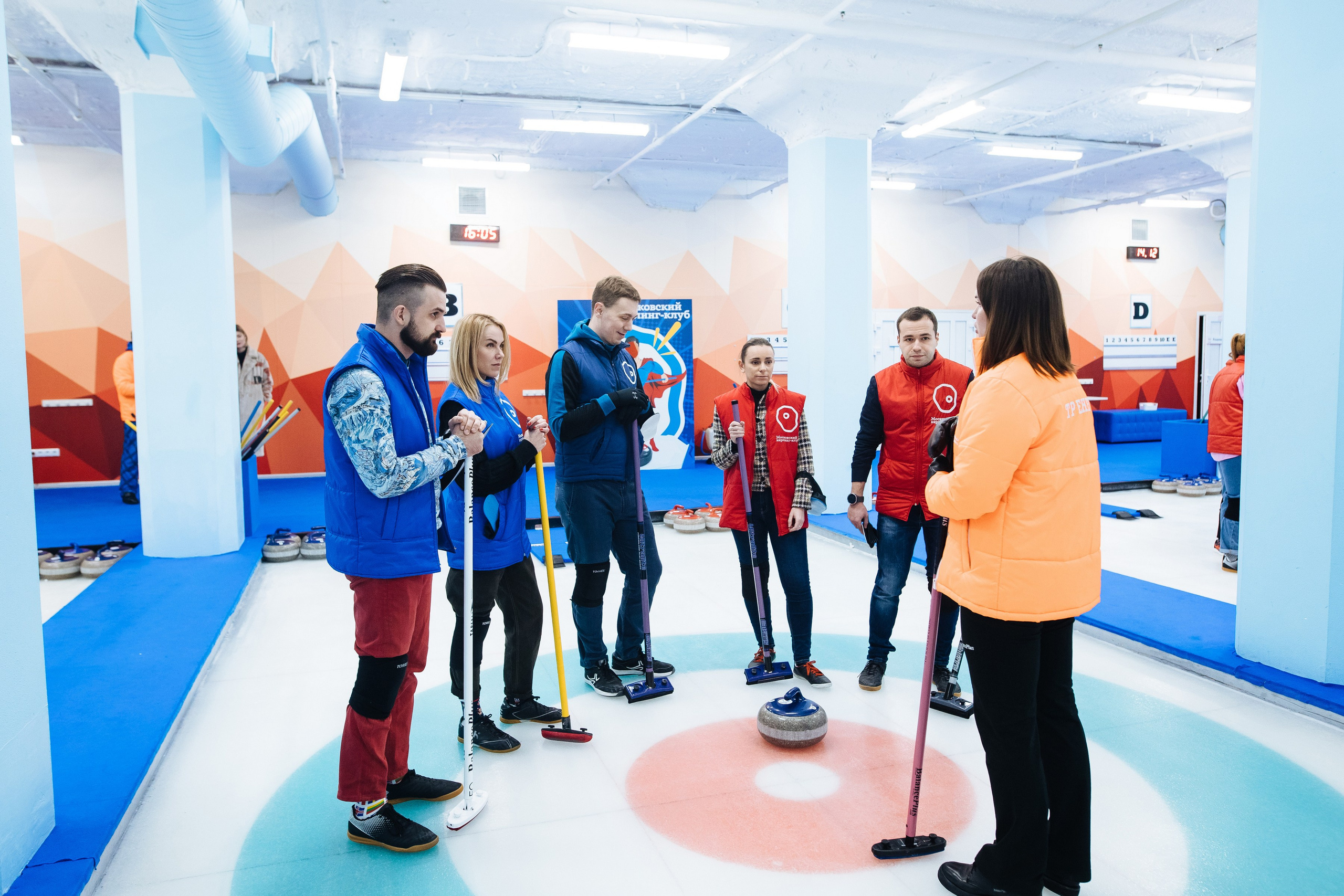 Корпоратив в кёрлинге. Свадебный и семейный фотограф Екатерина Иванова