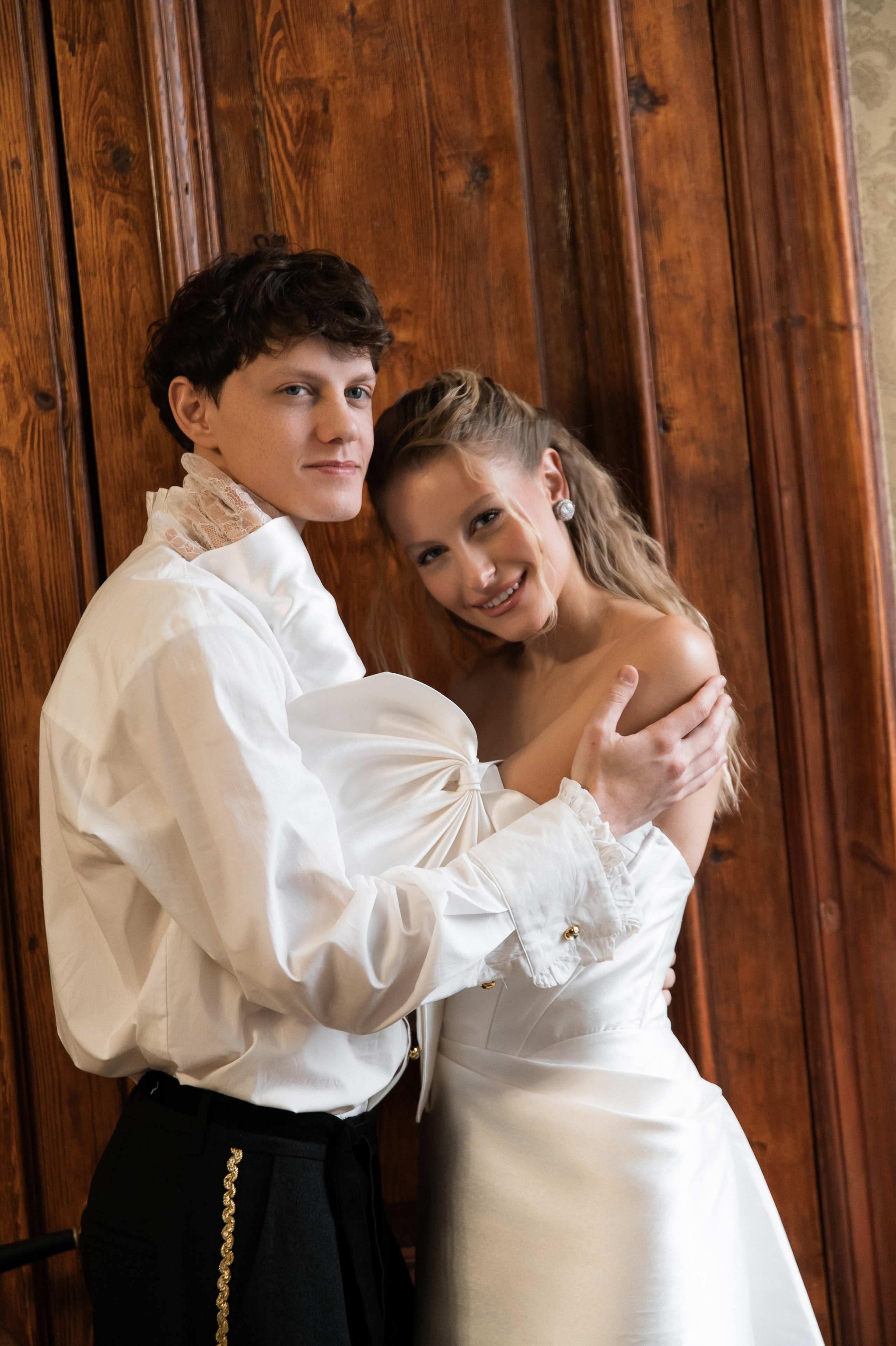 Свадебная съемка в исторической квартире на Чистых прудах. Ярослава Ерина — свадебный фотограф в Москве