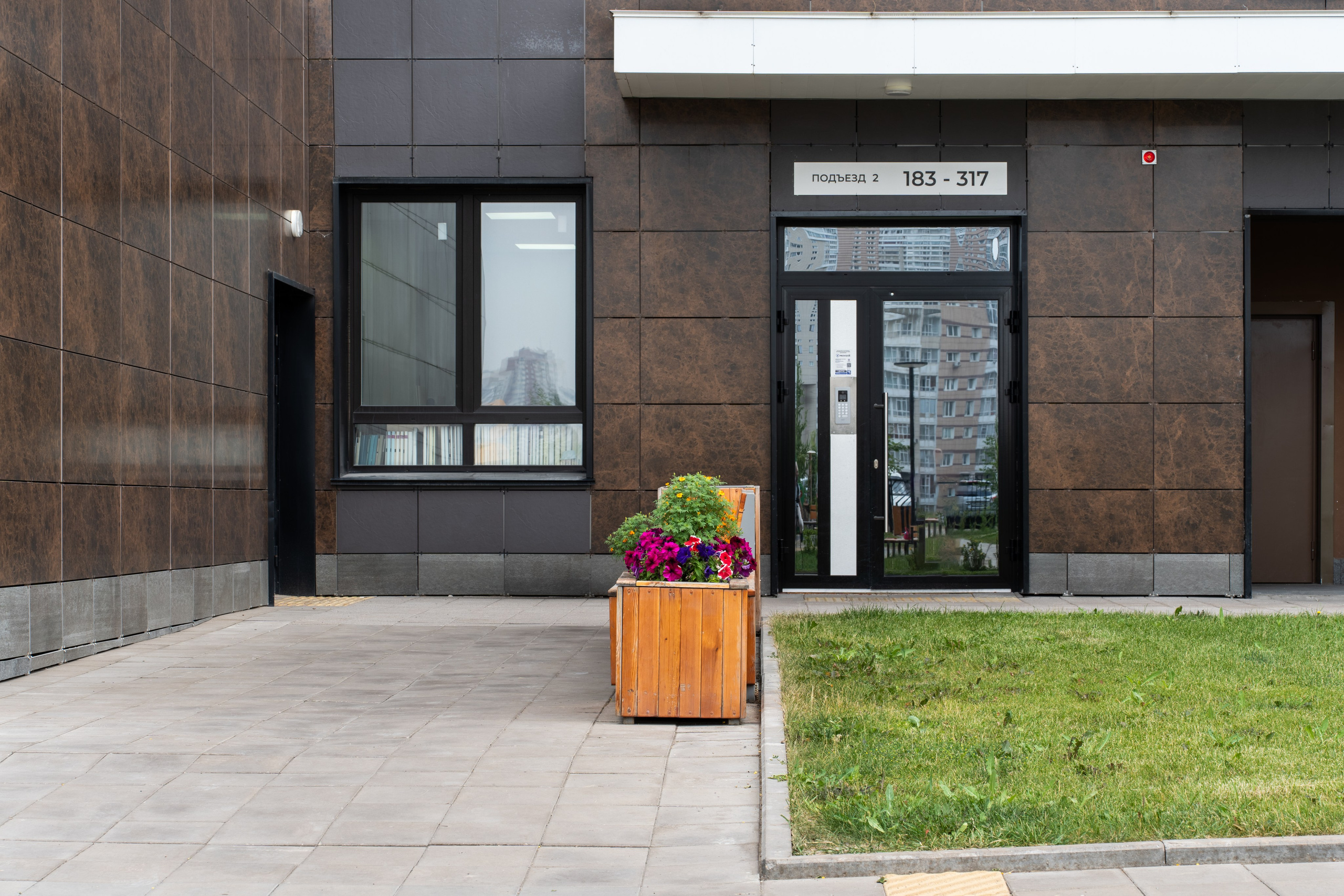 Интерьерный фотограф и ретушер в Красноярске Денис Антропов