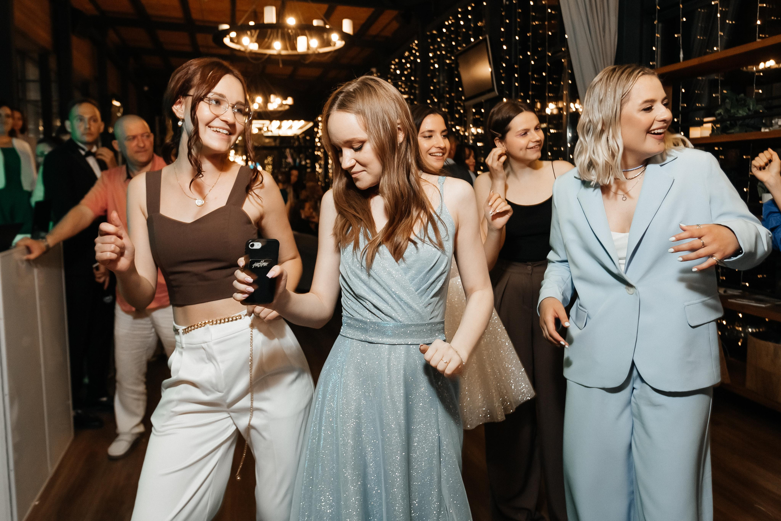 Выпускной 41 Гимназии. Фотограф Кемерово | Сергей