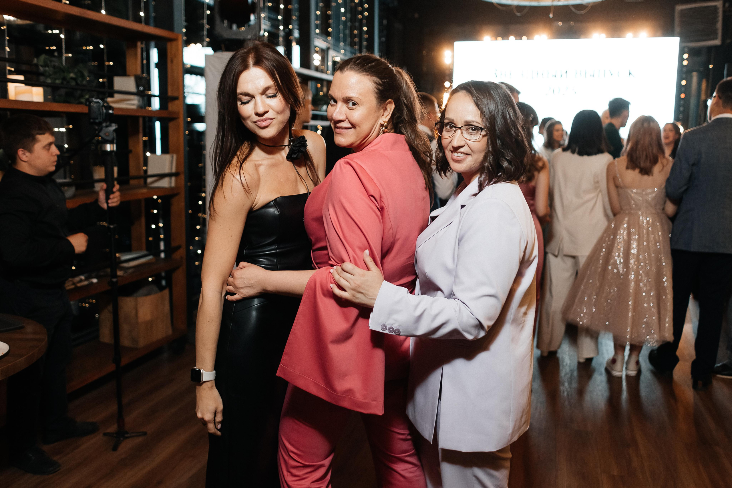 Выпускной 41 Гимназии. Фотограф Кемерово | Сергей