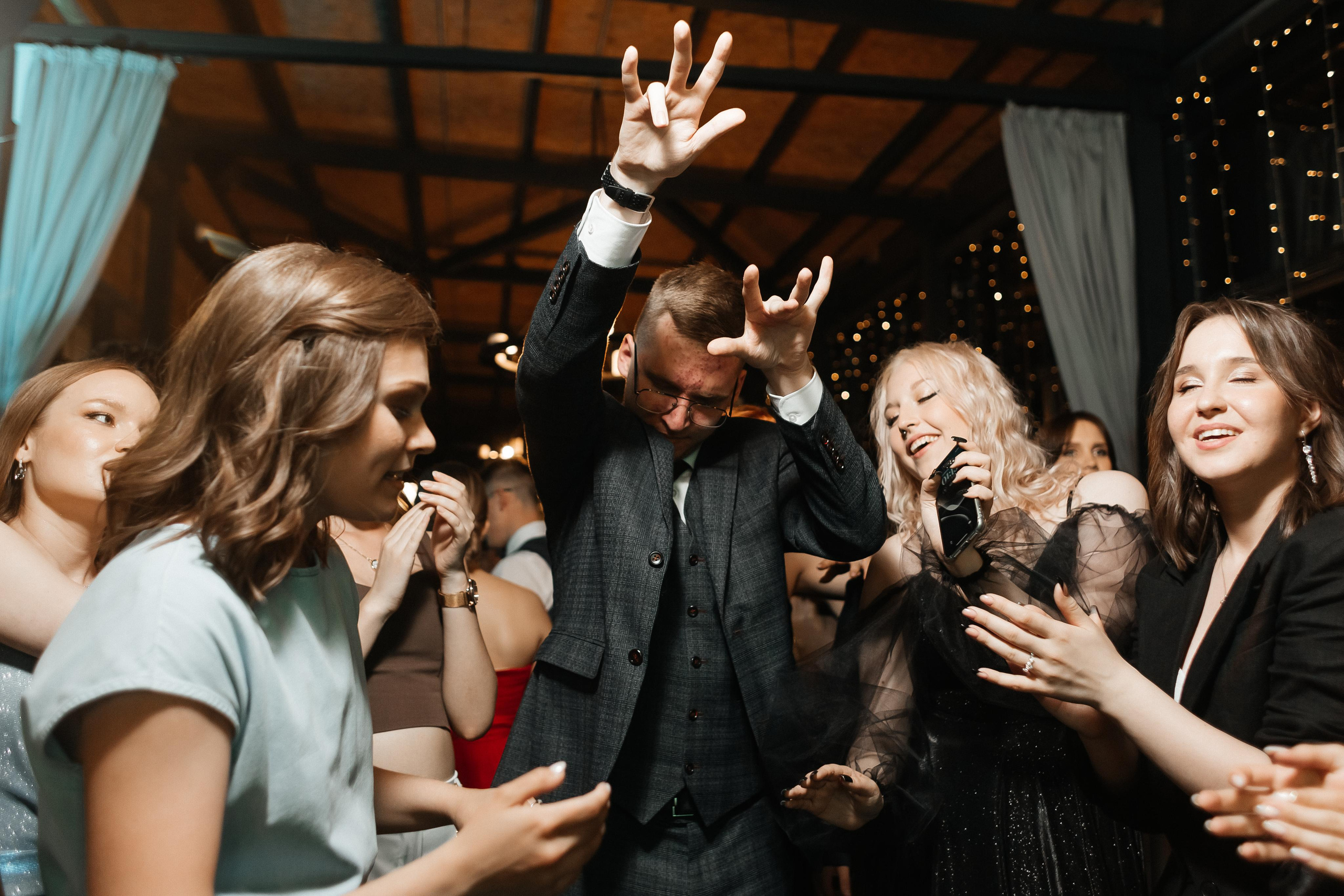 Выпускной 41 Гимназии. Фотограф Кемерово | Сергей