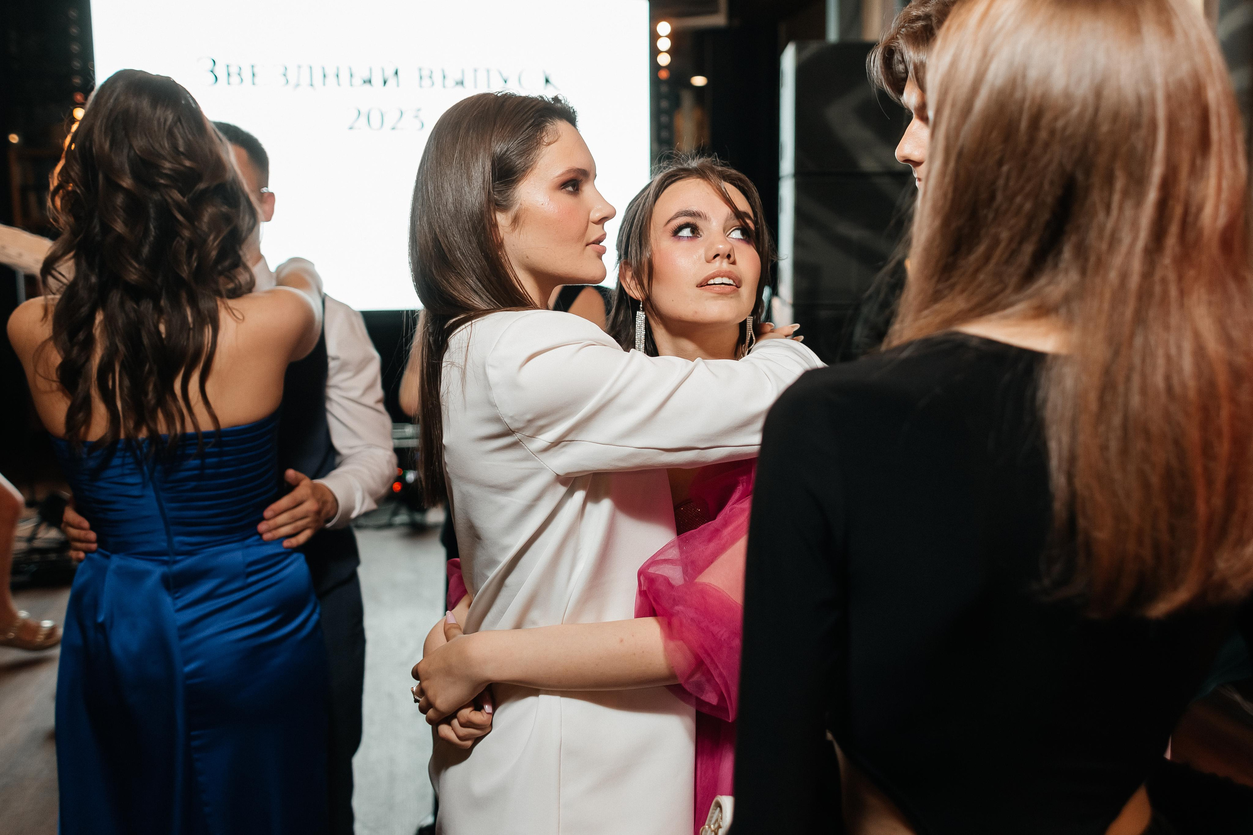 Выпускной 41 Гимназии. Фотограф Кемерово | Сергей