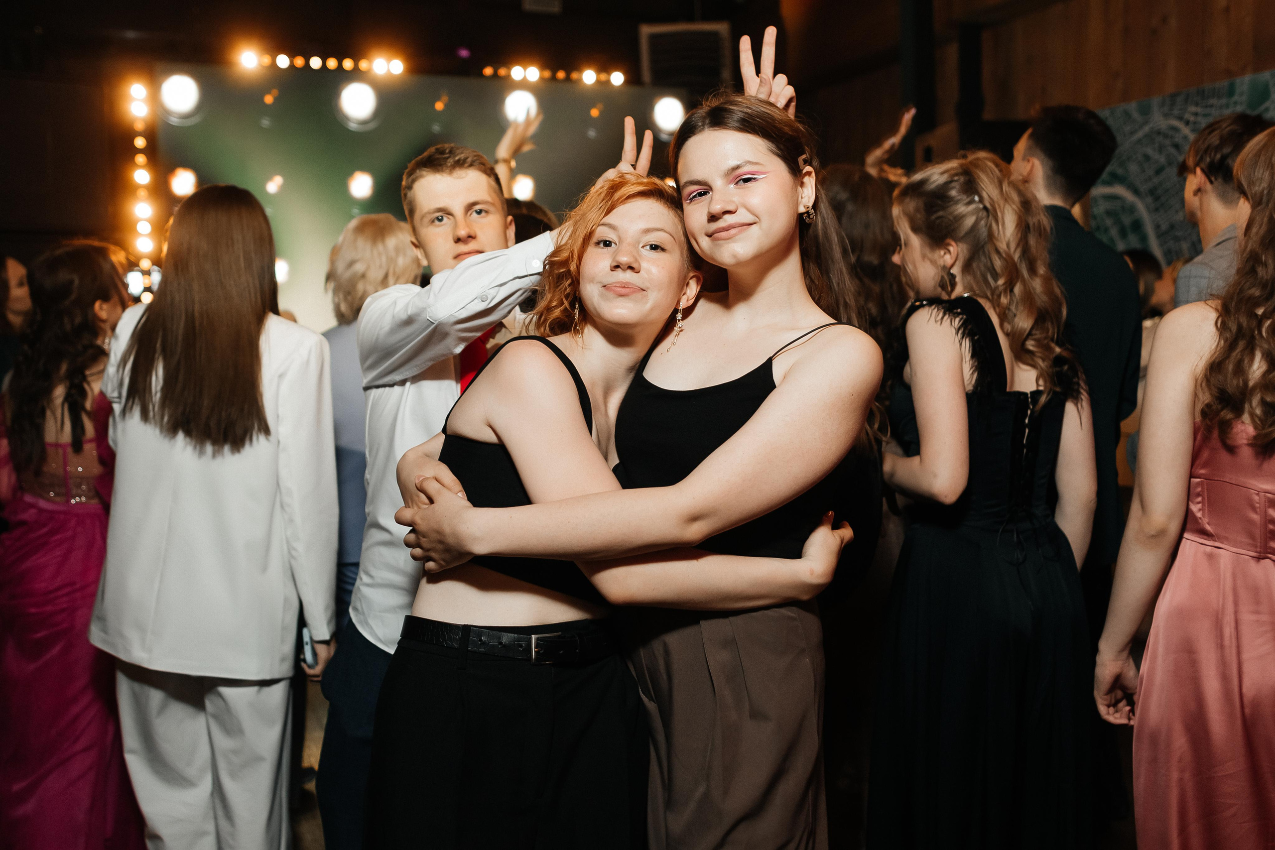 Выпускной 41 Гимназии. Фотограф Кемерово | Сергей