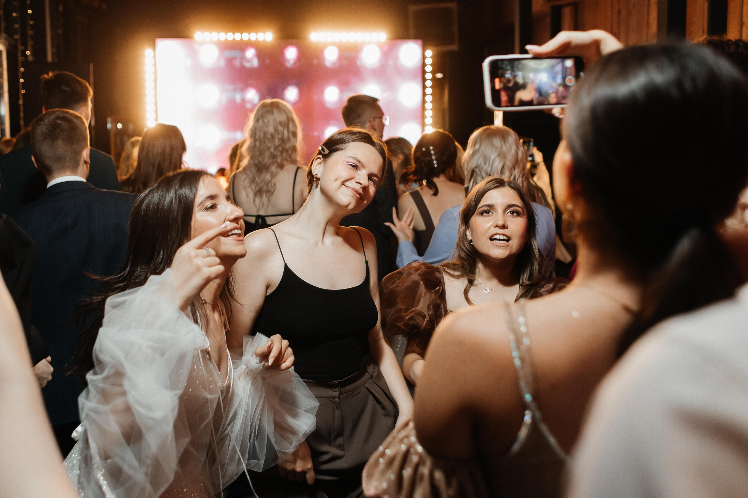 Выпускной 41 Гимназии. Фотограф Кемерово | Сергей