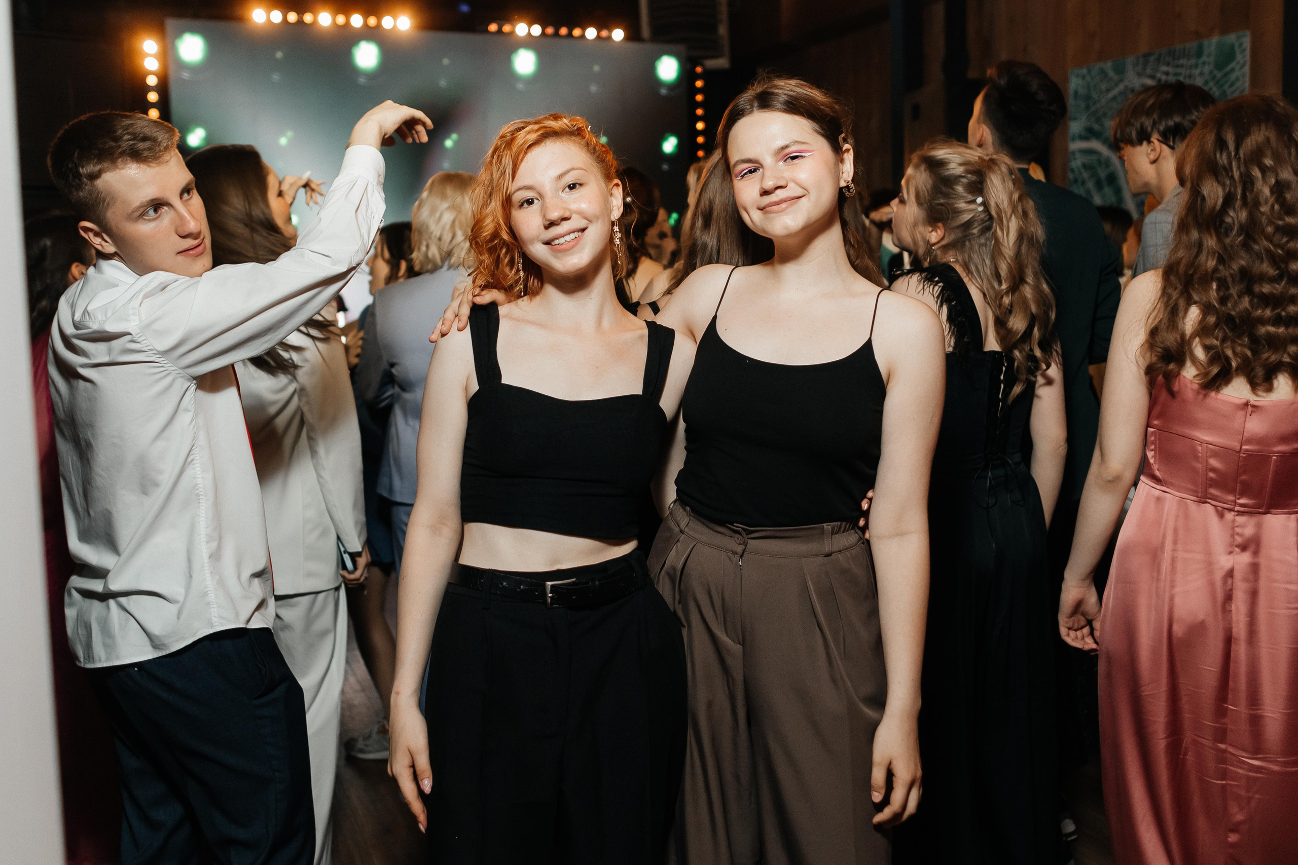 Выпускной 41 Гимназии. Фотограф Кемерово | Сергей