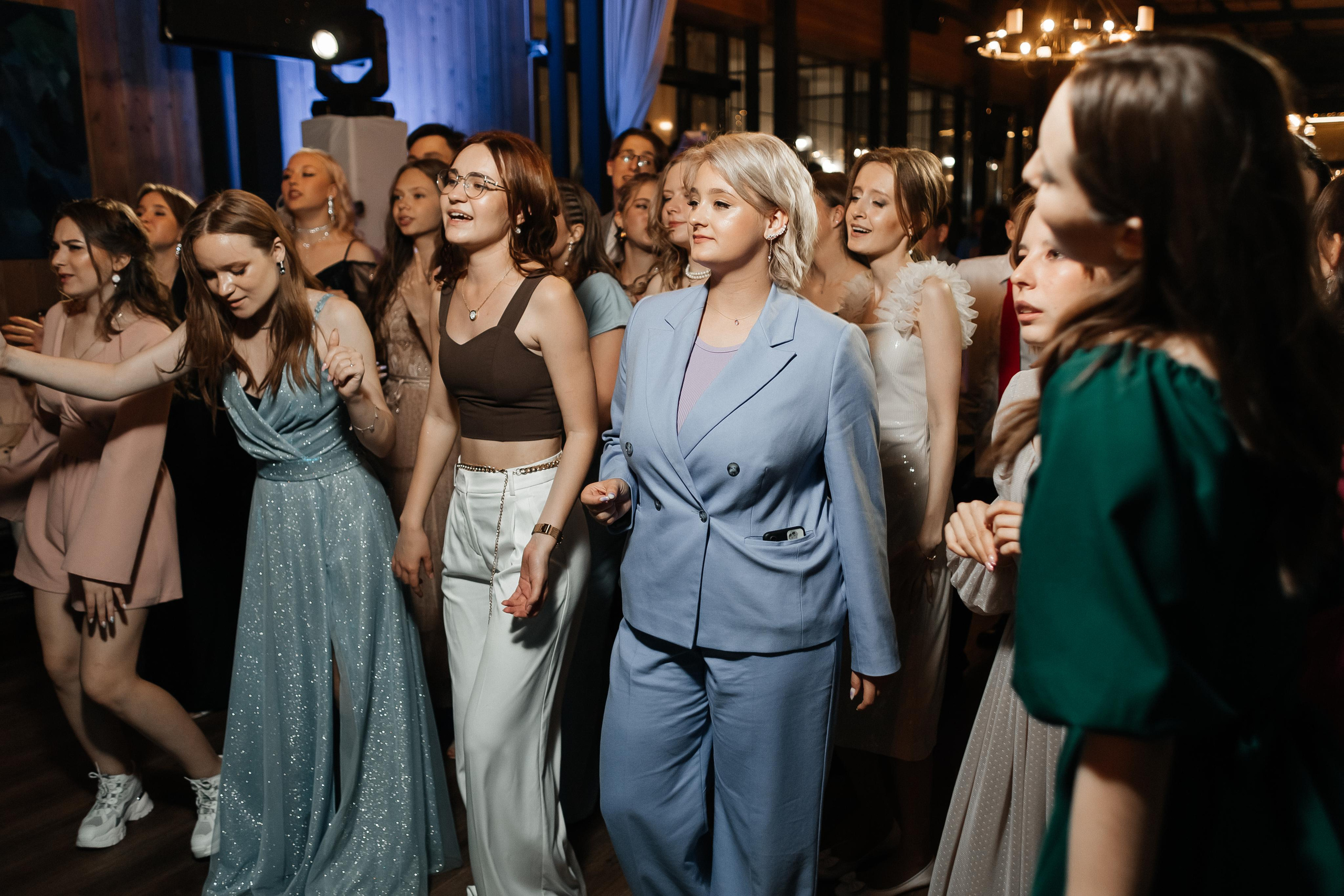 Выпускной 41 Гимназии. Фотограф Кемерово | Сергей