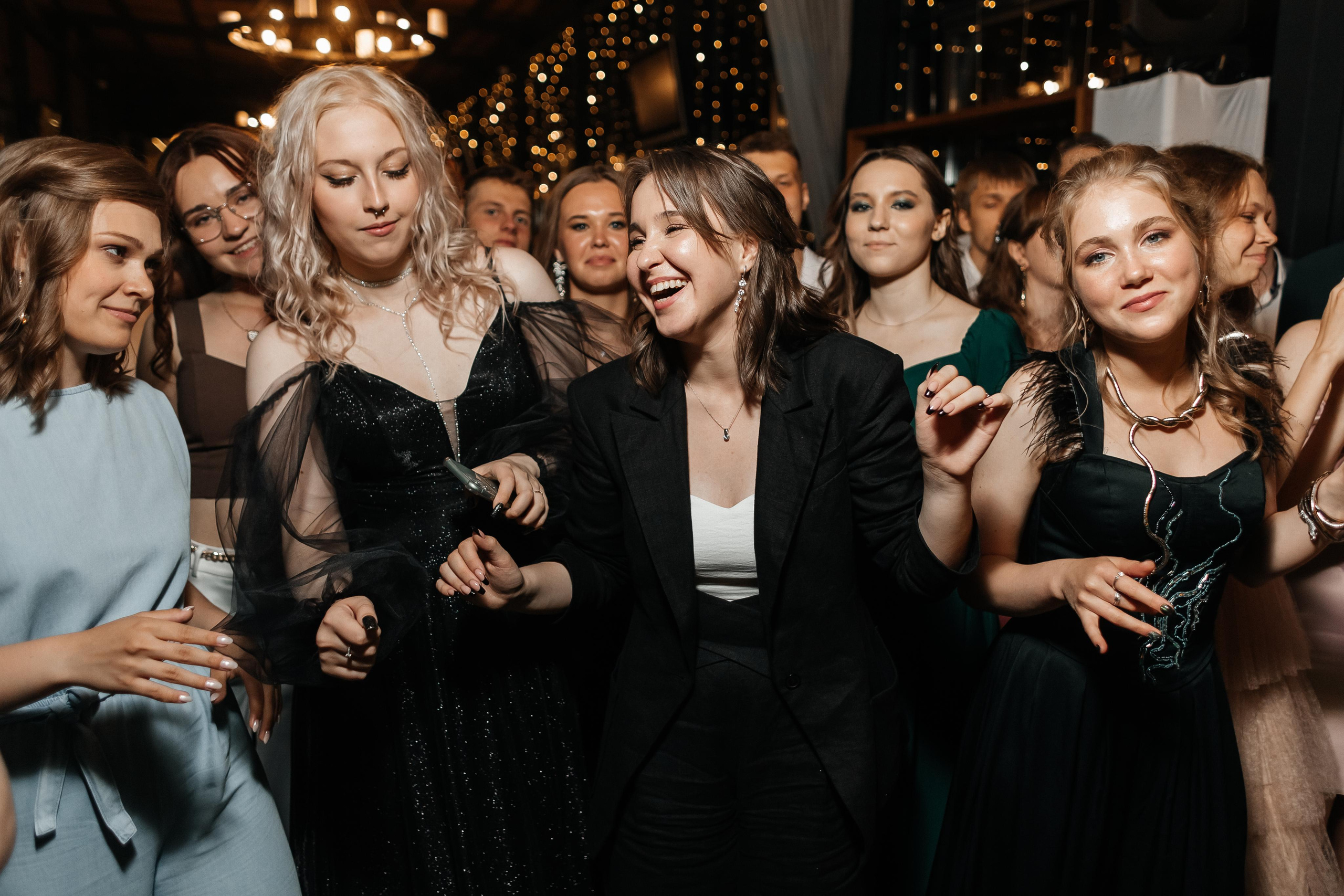 Выпускной 41 Гимназии. Фотограф Кемерово | Сергей