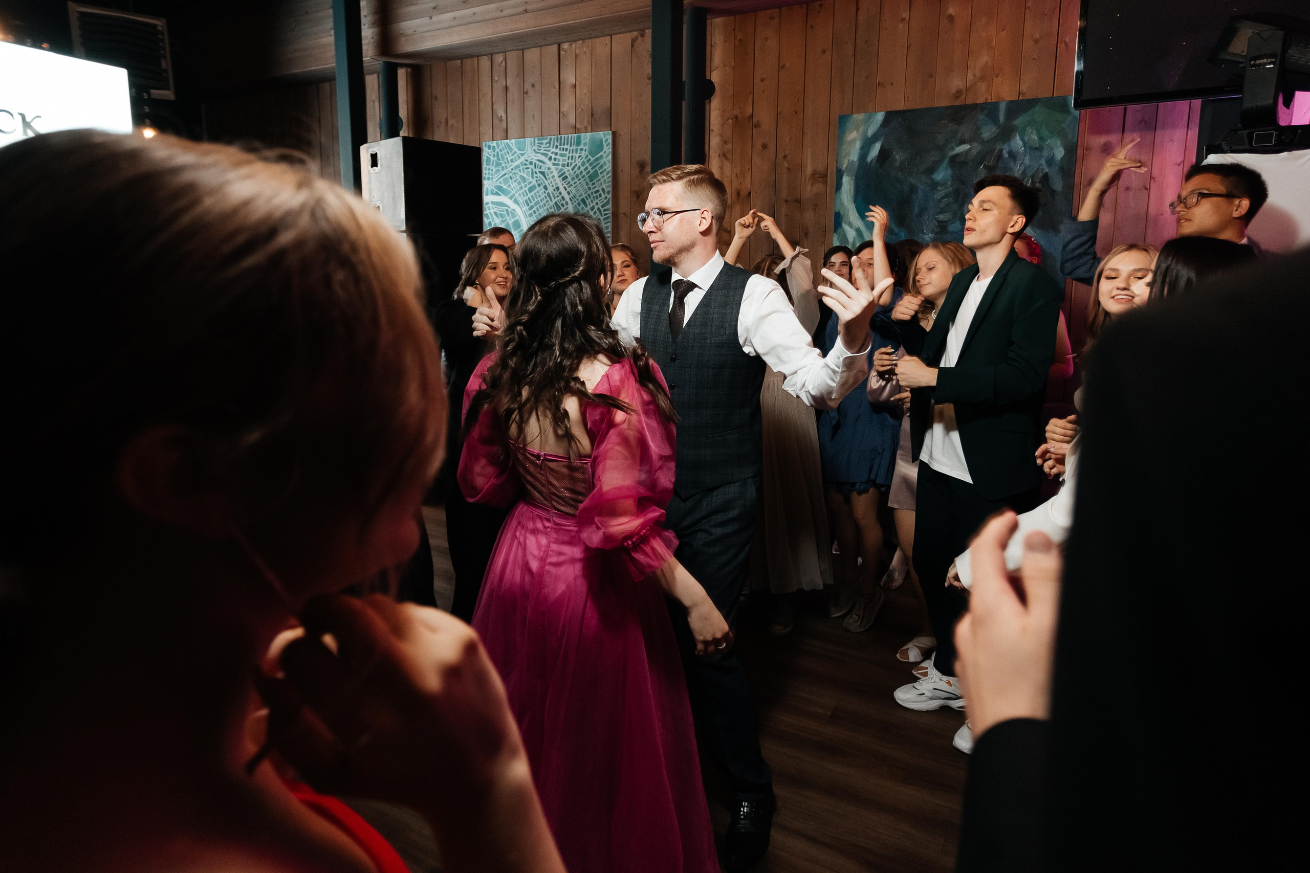 Выпускной 41 Гимназии. Фотограф Кемерово | Сергей