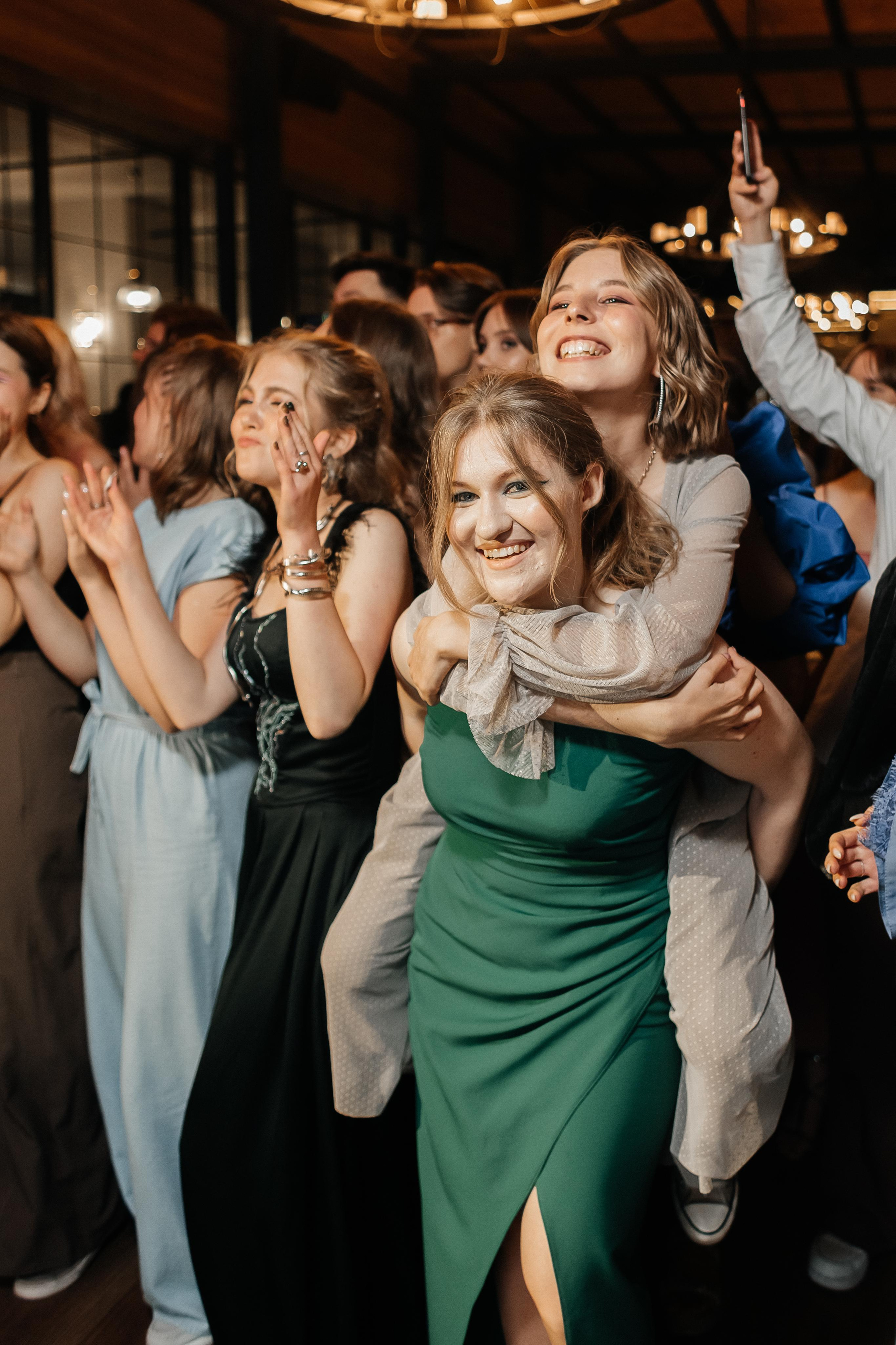 Выпускной 41 Гимназии. Фотограф Кемерово | Сергей