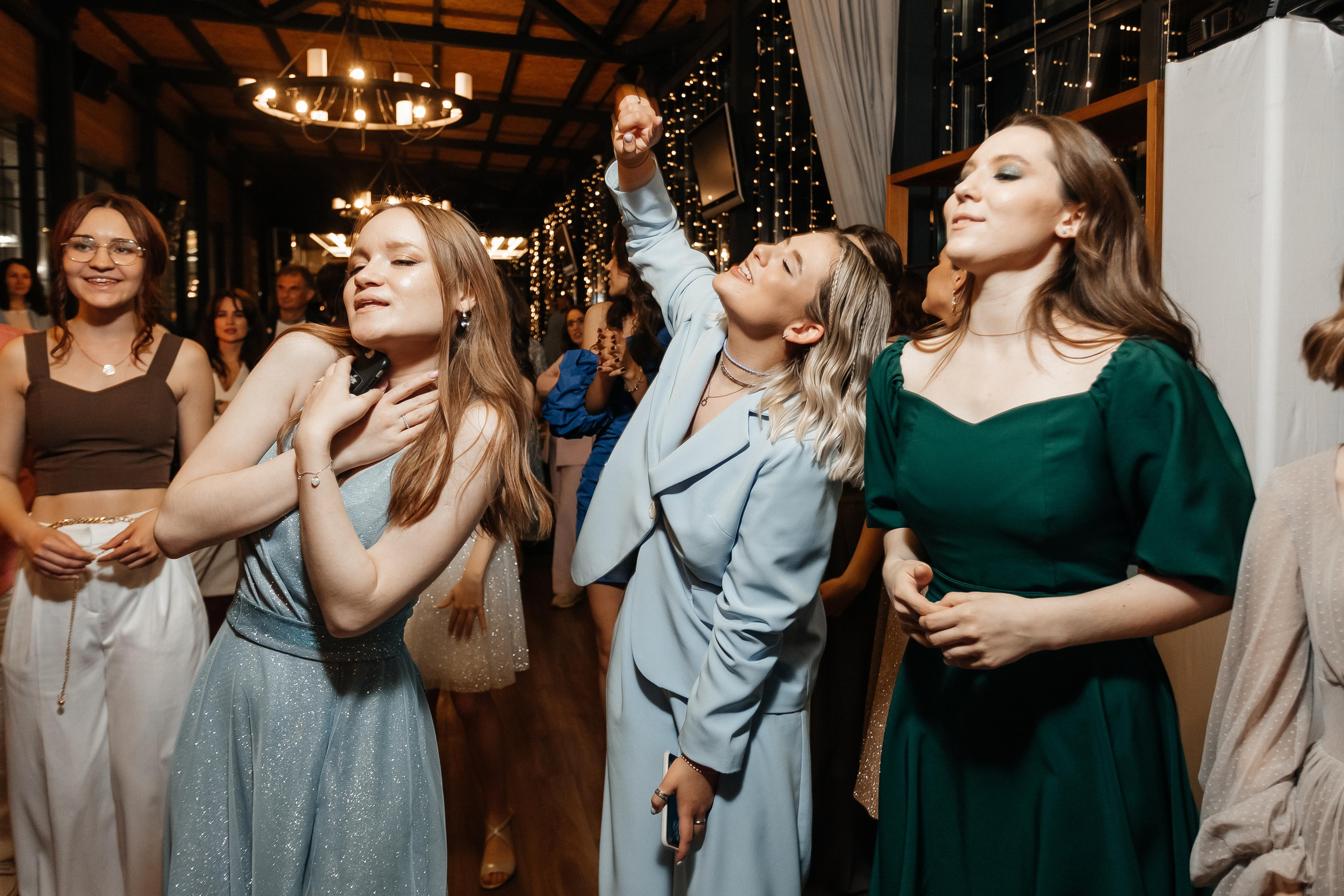 Выпускной 41 Гимназии. Фотограф Кемерово | Сергей