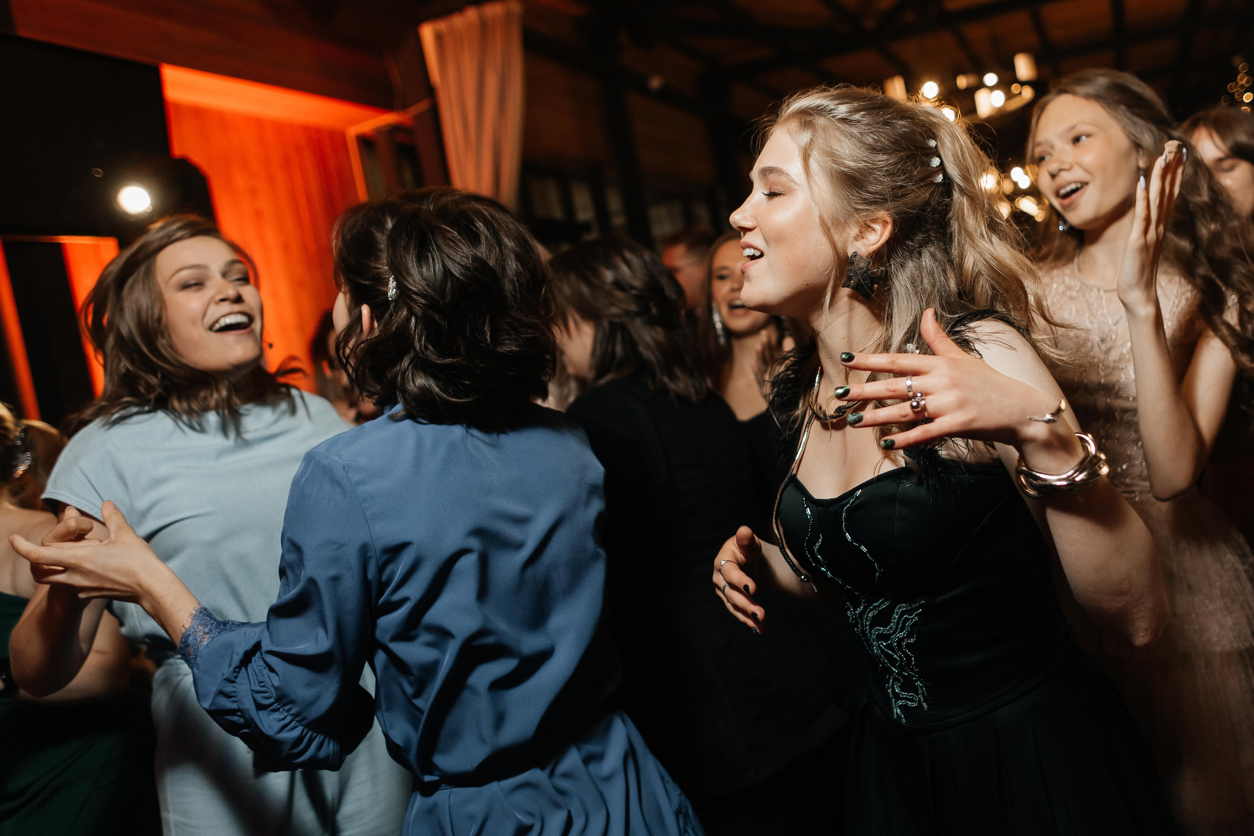 Выпускной 41 Гимназии. Фотограф Кемерово | Сергей