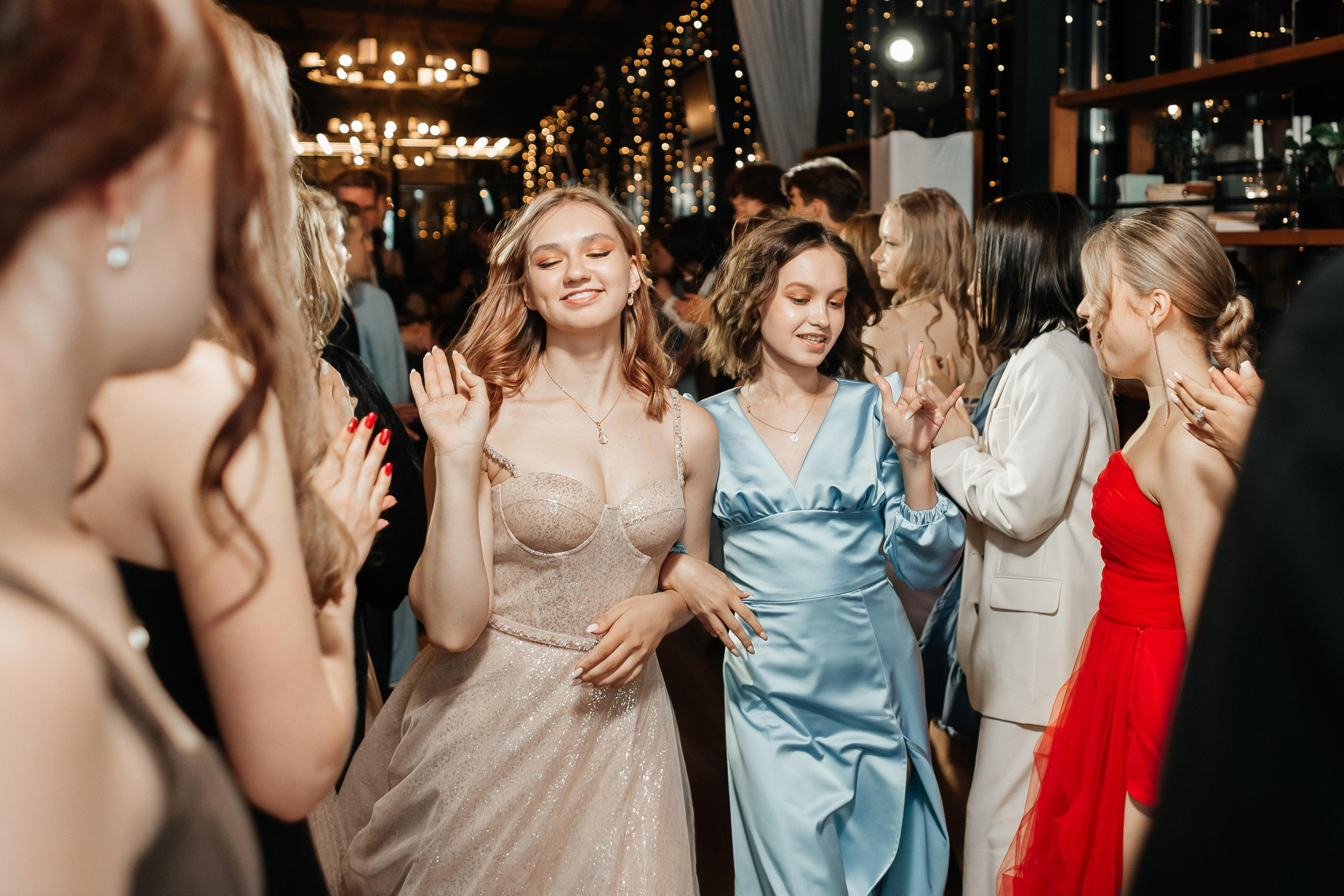 Выпускной 41 Гимназии. Фотограф Кемерово | Сергей