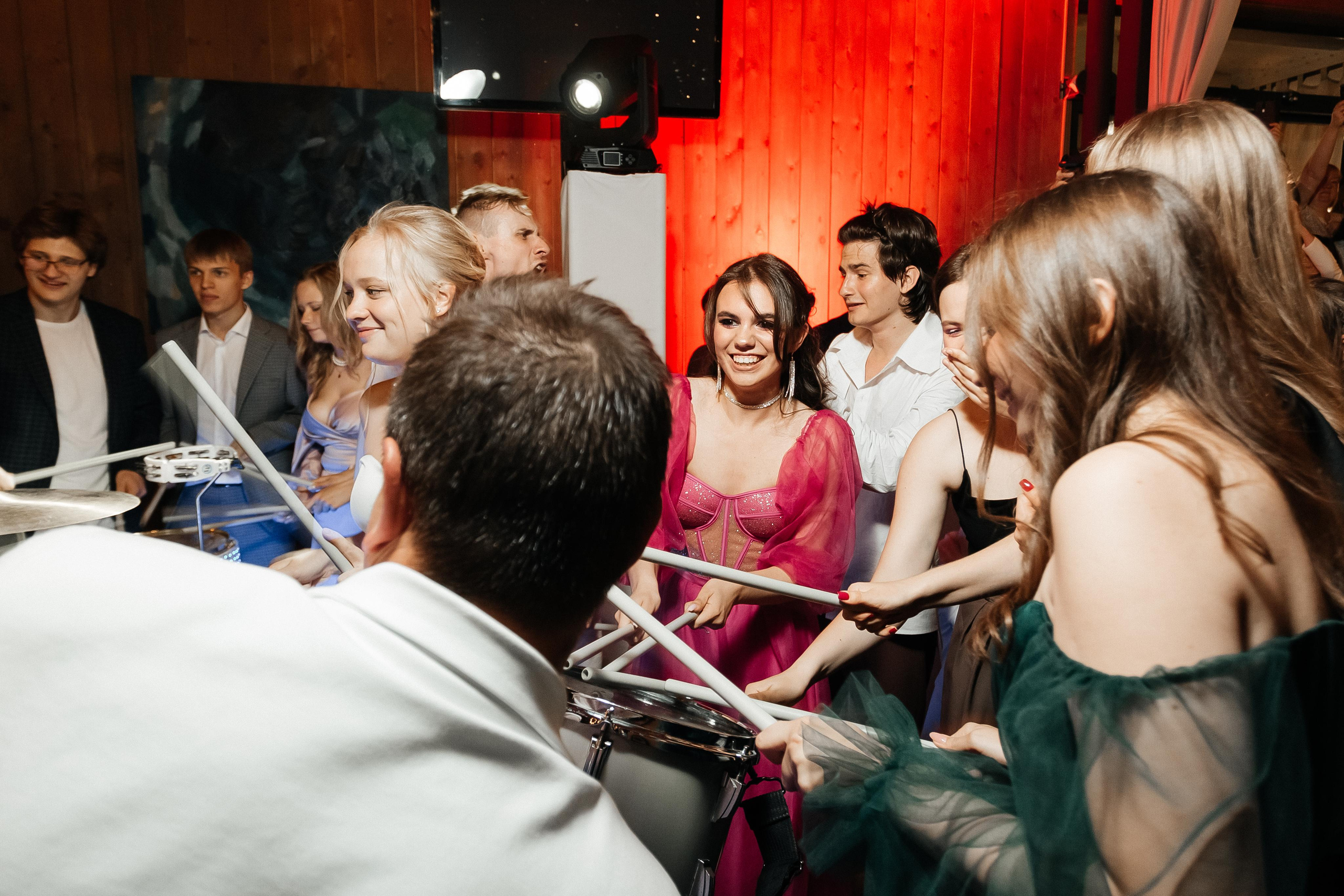 Выпускной 41 Гимназии. Фотограф Кемерово | Сергей