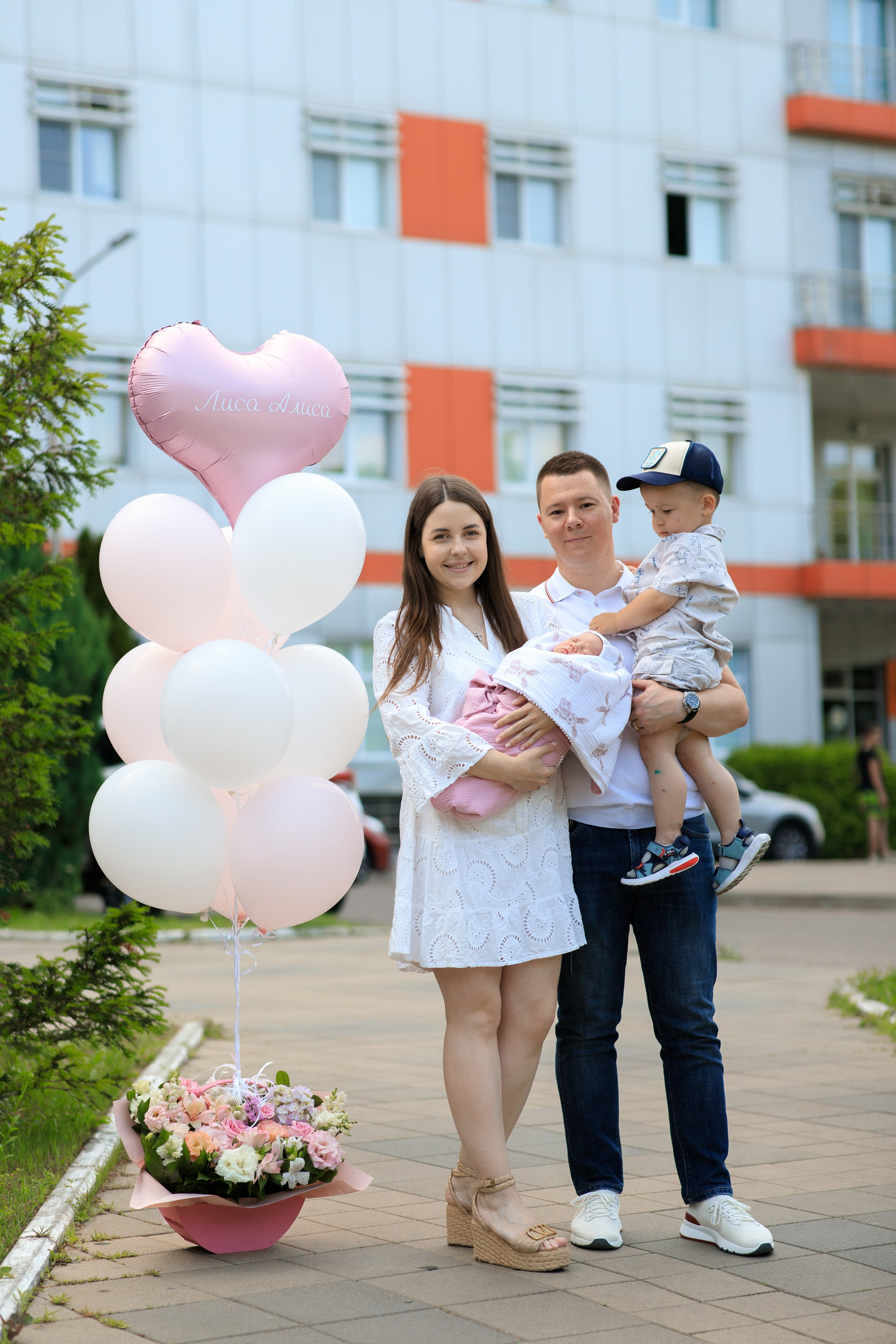 Выписка из роддома. Фотограф в Краснодаре Анна Светикова