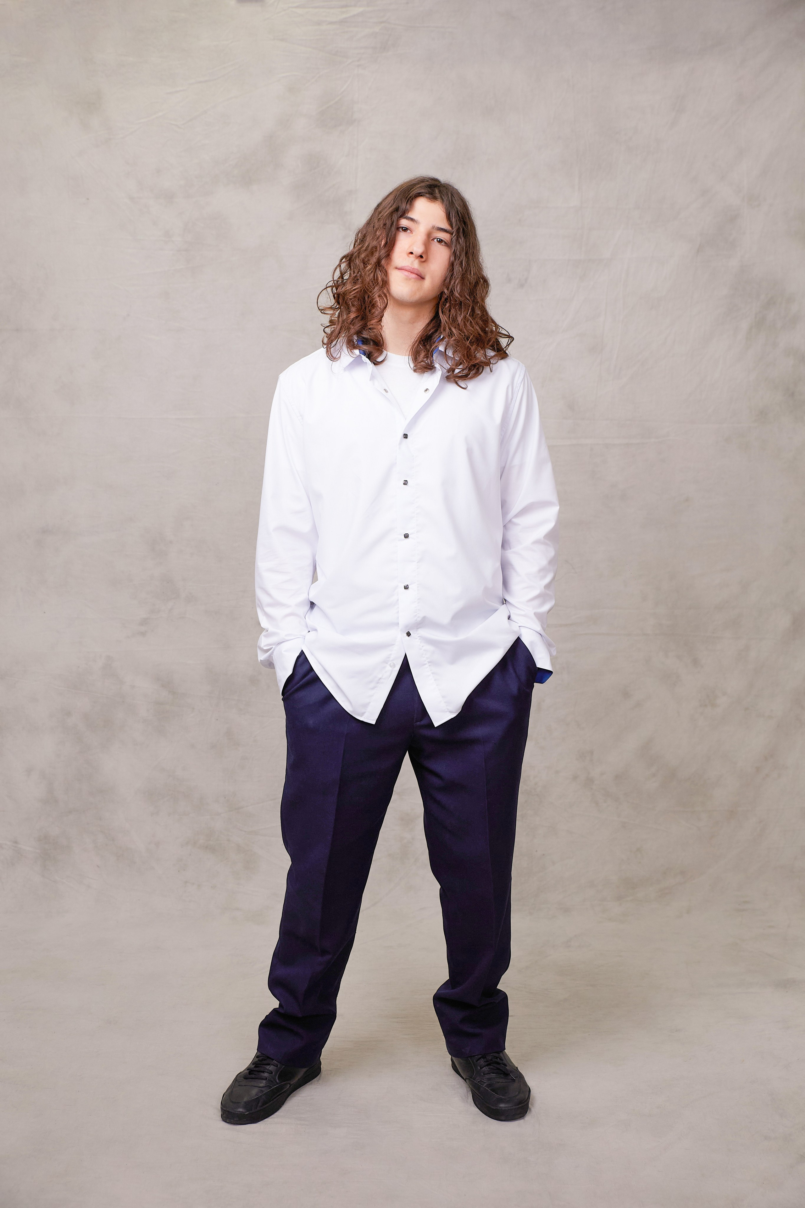 Стильный выпускной школьный альбом 9 и 11 класс «Классика» Тюмень. Выпускные альбомы в Тюмени для школ, садов, вузов спортивных секций