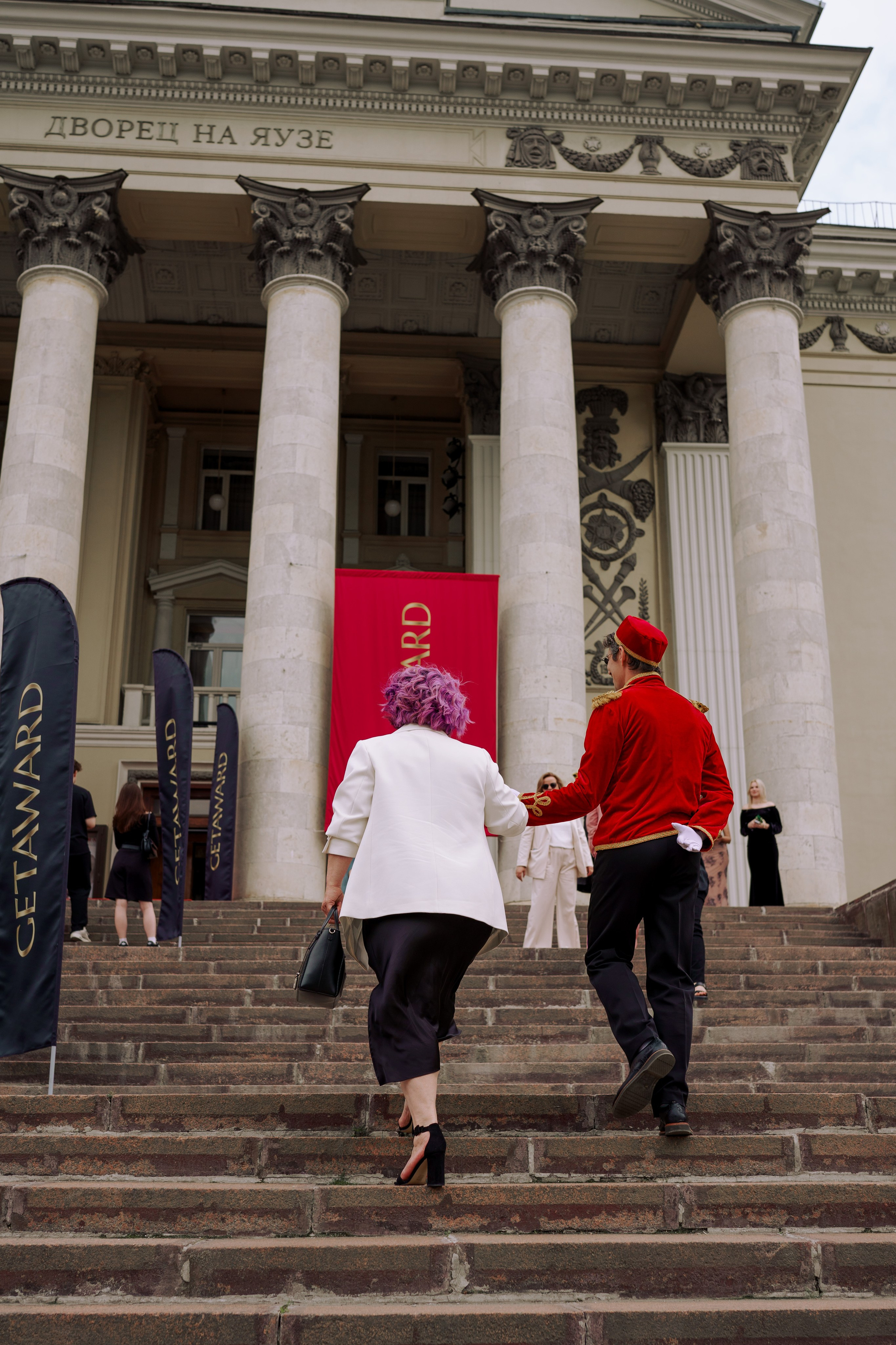 Фотограф репортажный на премию. Репортажный фотограф в Москве Саша Дружинина
