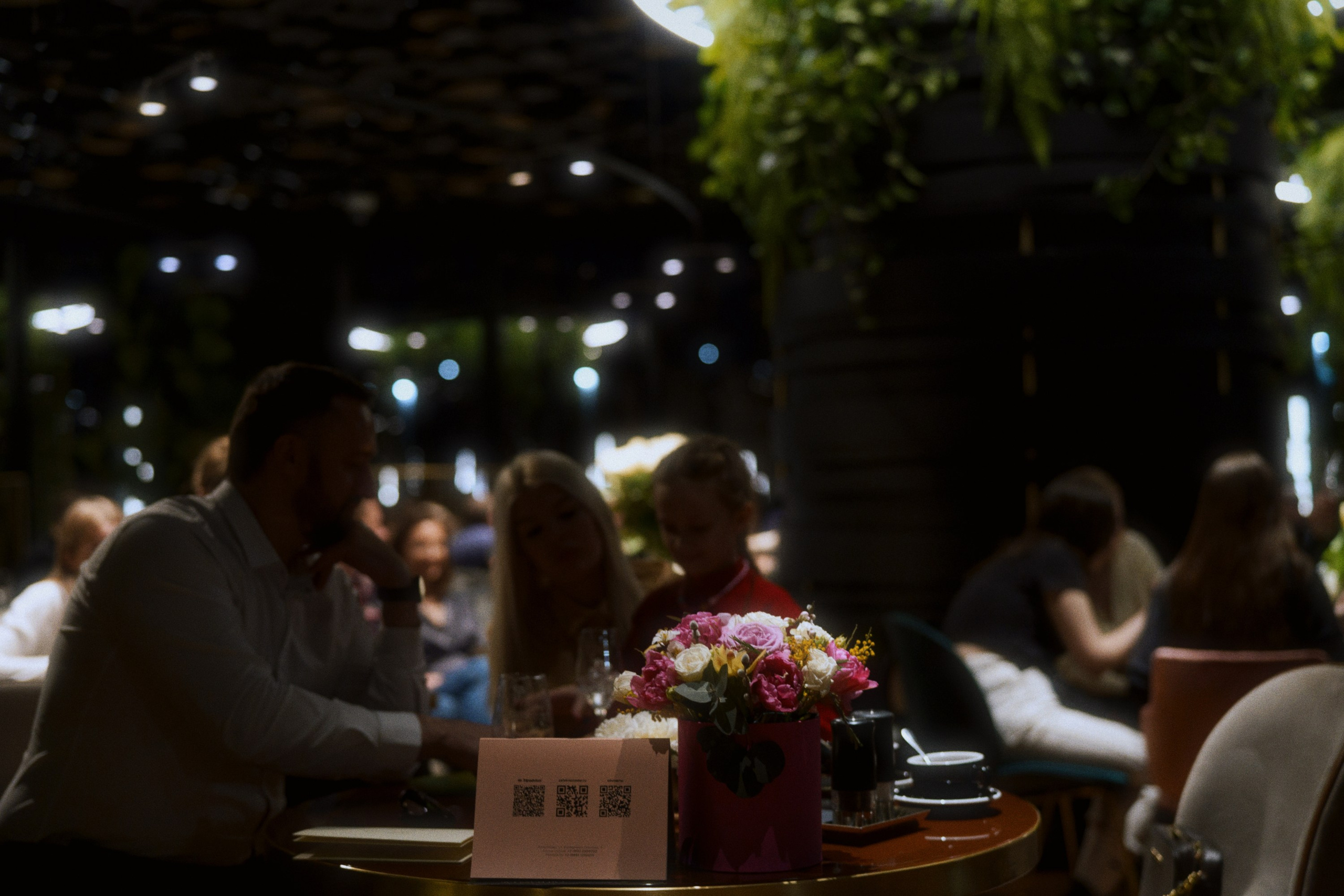 Café krasnodar / international women’s day. Фотограф Юрин Евгений