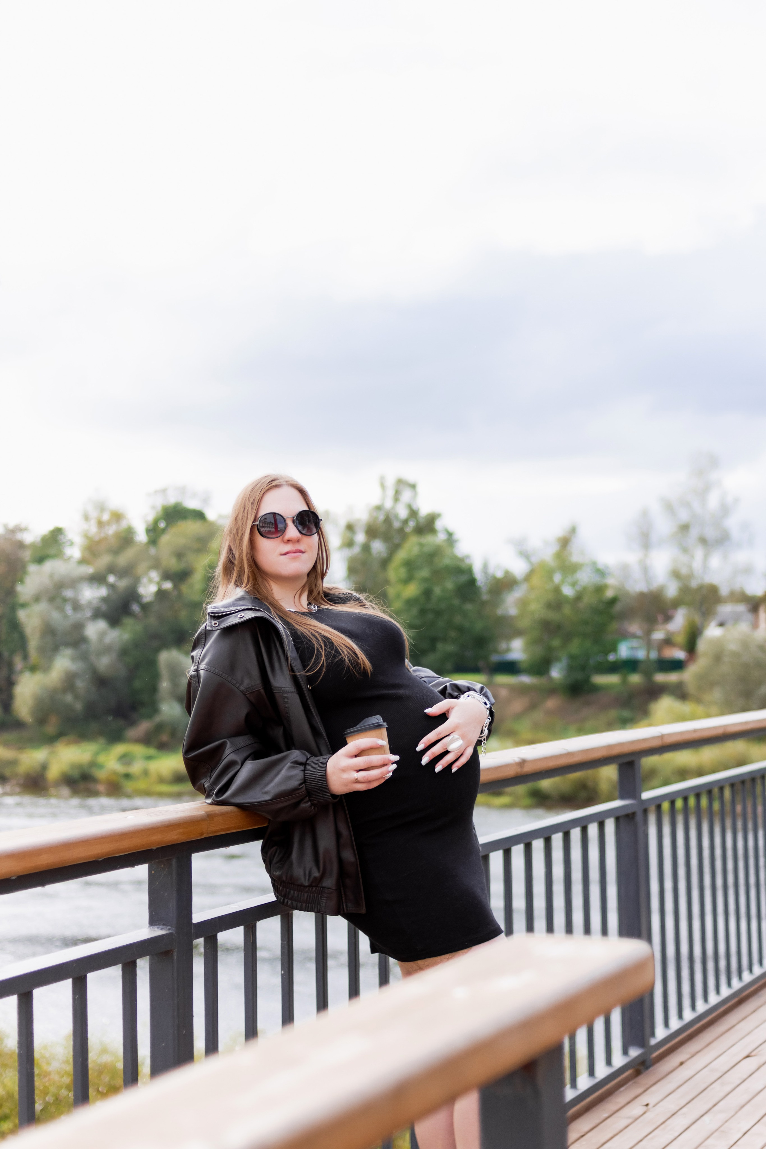 Беременность «В ожидании чуда». Ваш фотограф Анна, фотосалон «В Кадре» Велиж