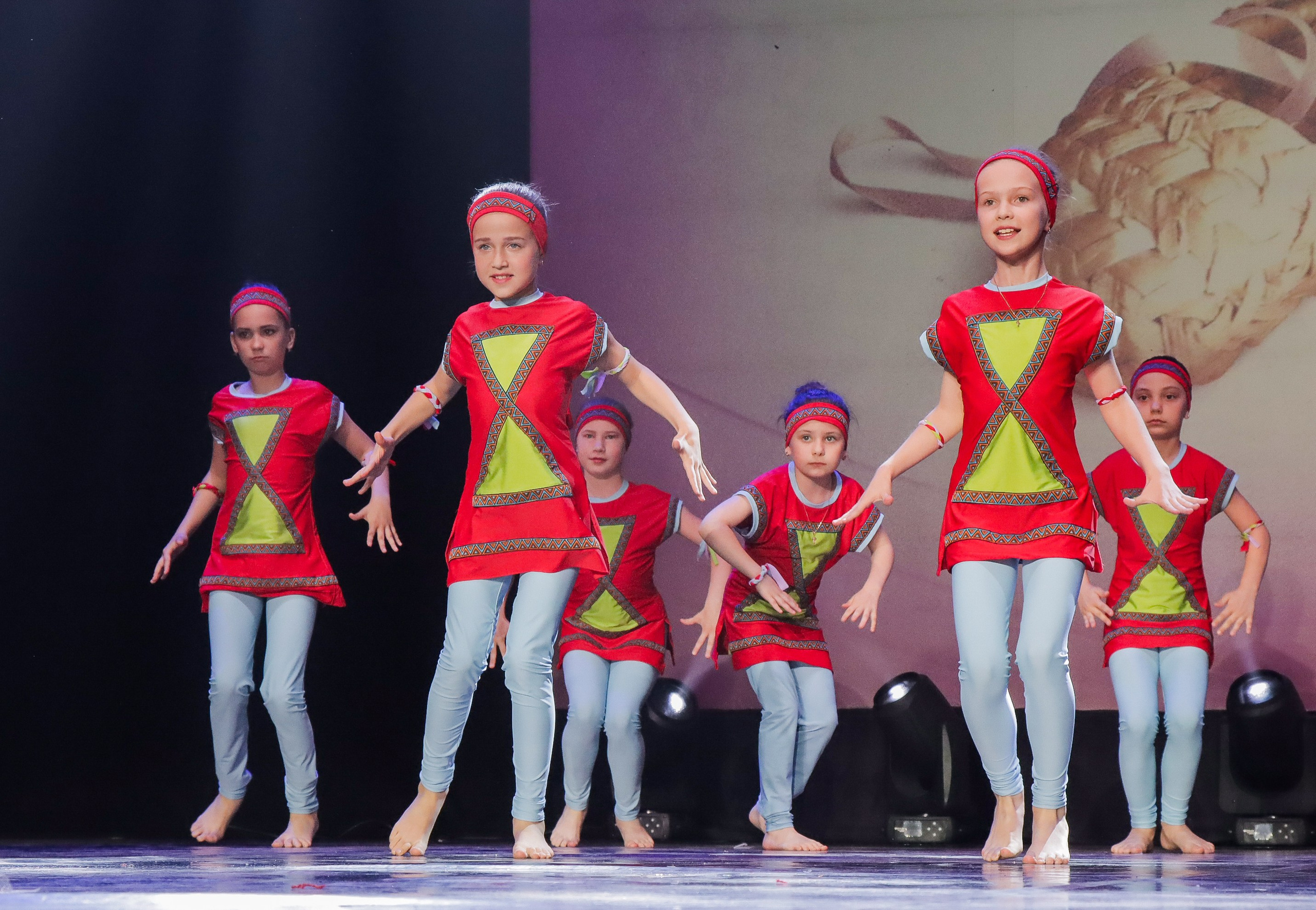 01.06.2024 Фестиваль-конкурс «Мир под названием — Искусство танца» г. Кострома. Медиастудия Фото Концепт