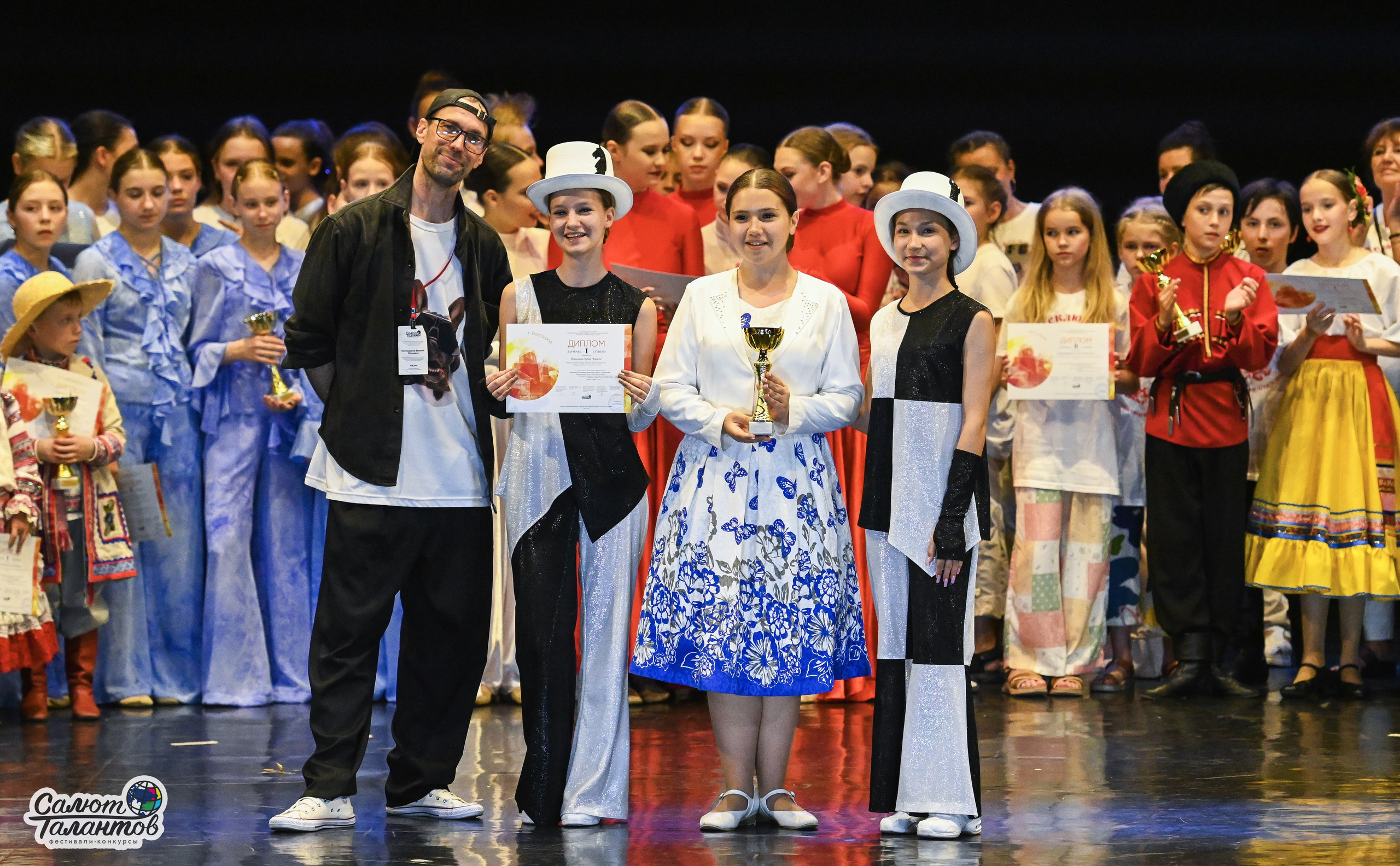05.07.2025 «Салют Талантов» 10-й Фестиваль-Конкурс «ПО МЕСТАМ ВОИНСКОЙ СЛАВЫ» г. Волгоград. Медиастудия Фото Концепт