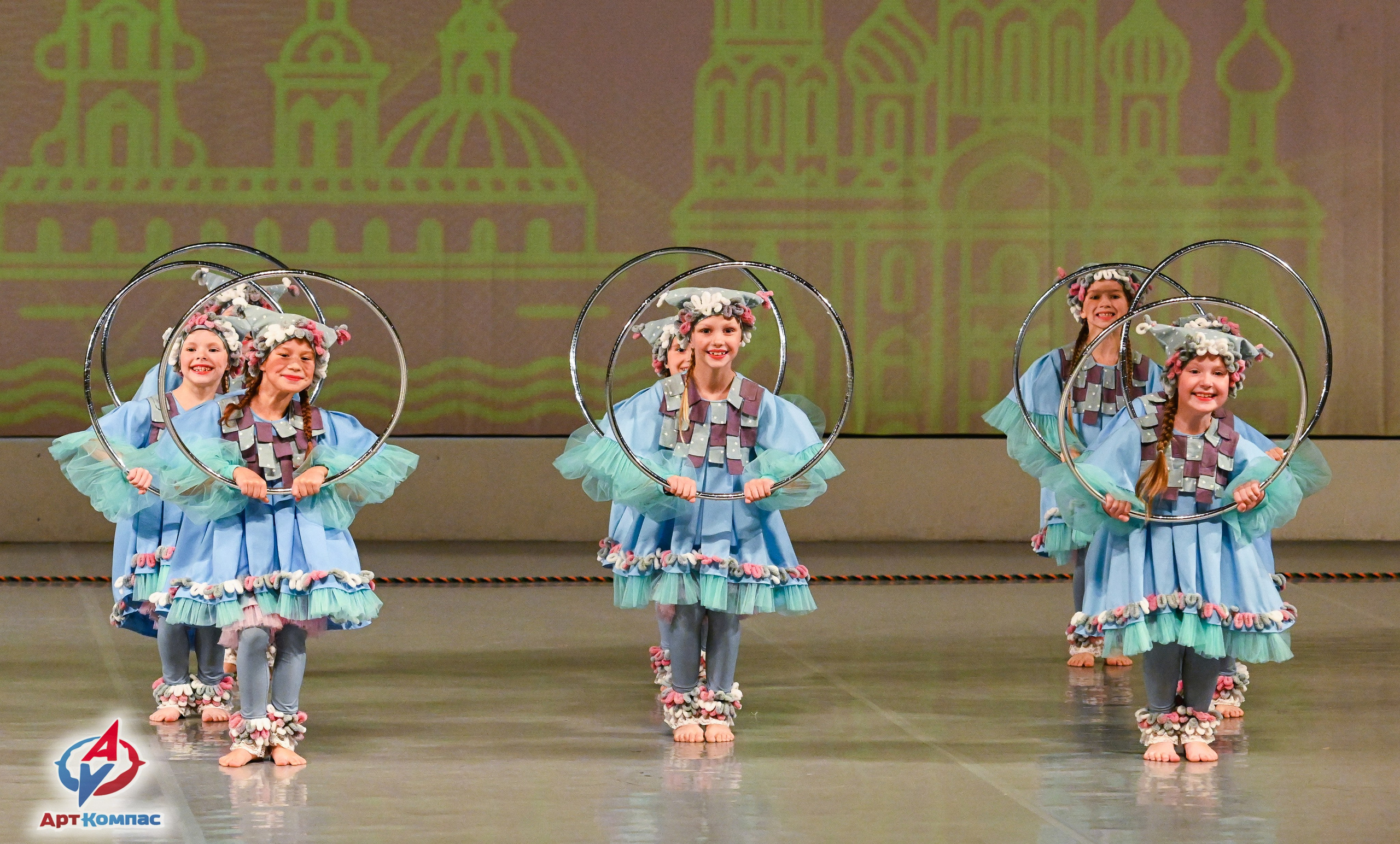 05.10.2025 Всероссийский фестиваль талантов «НЕВСКИЕ ВСТРЕЧИ» г. Санкт-Петербург. Медиастудия Фото Концепт