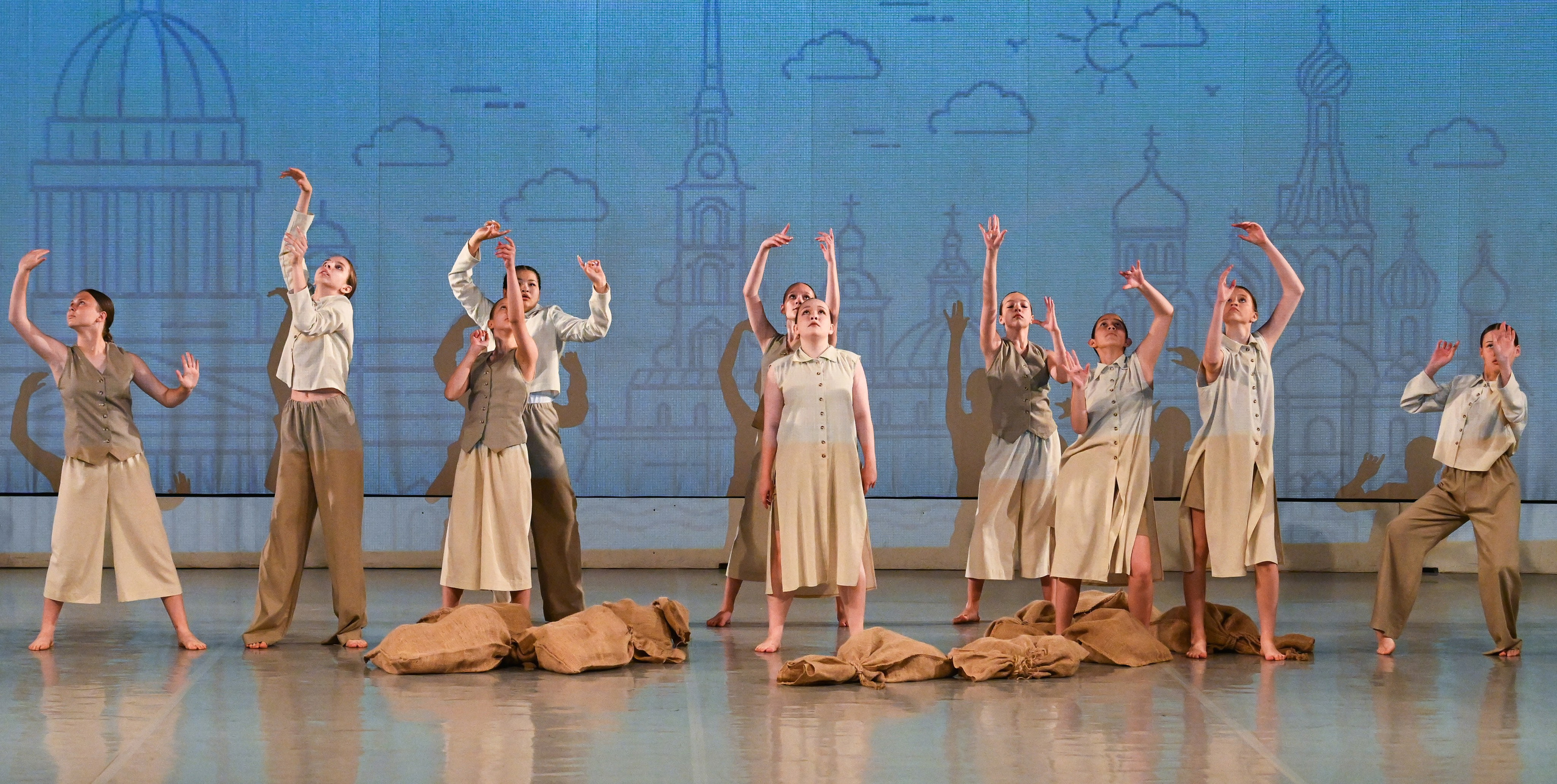 02.06.2025 «АртКомпас» Всероссийский фестиваль талантов «Невские встречи» г. Санкт-Петербург. Медиастудия Фото Концепт