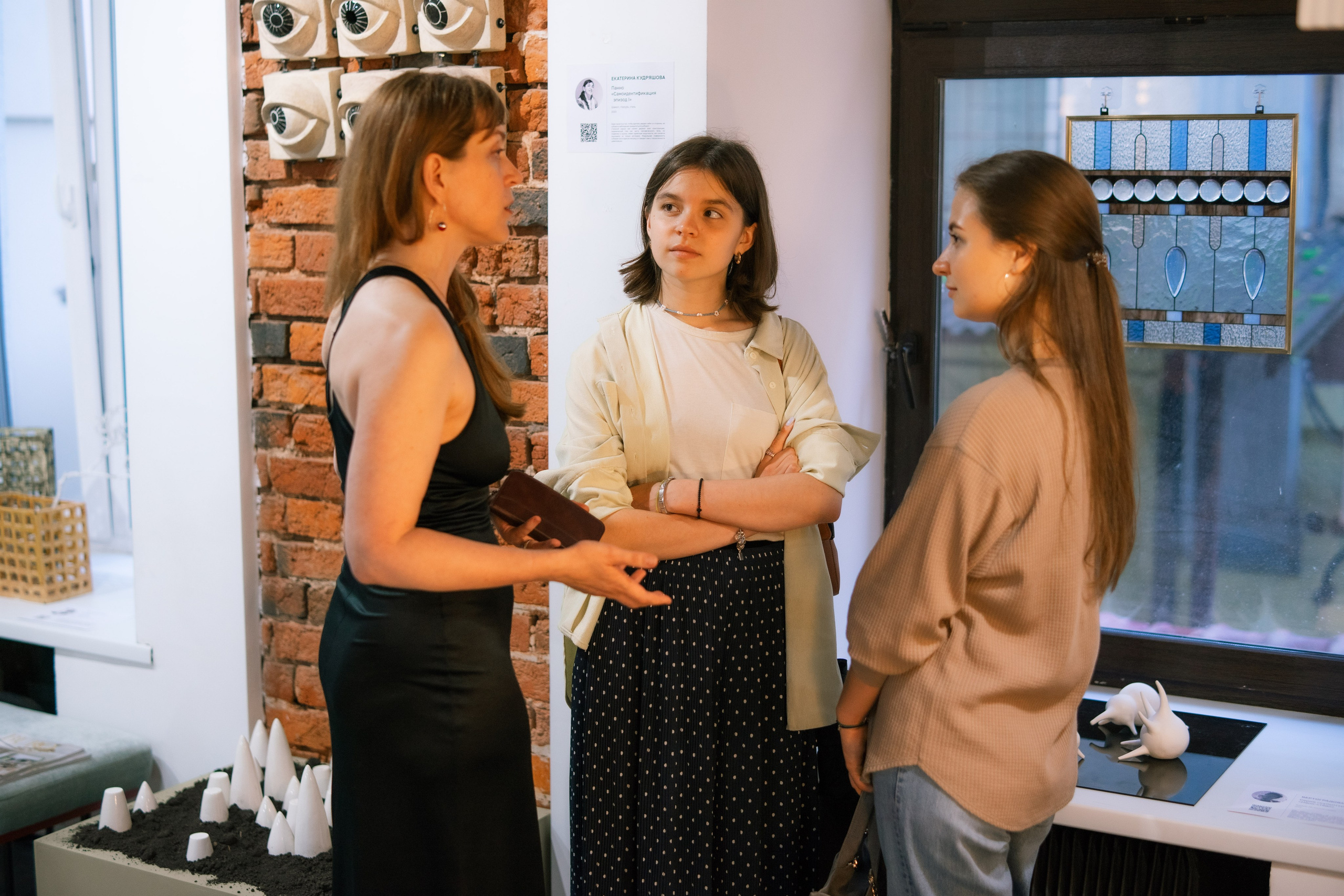 «10 из 10» Выставка магистров Строгановского университета, 2024. Авторская керамика в Москве, художник Екатерина Кудряшова