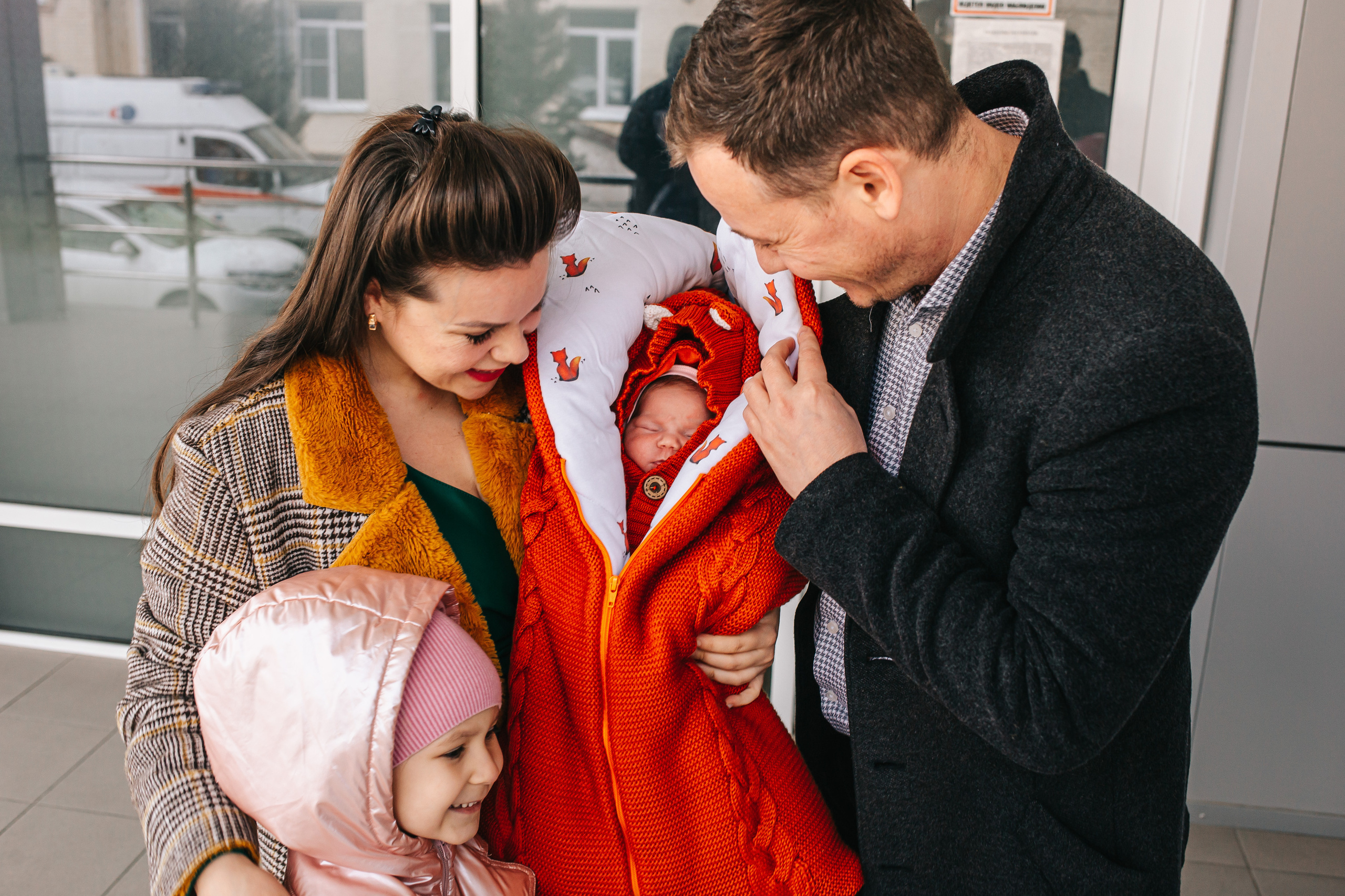 Выписка из Роддома. Свадебный и семейный фотограф в Краснодар, Россия
