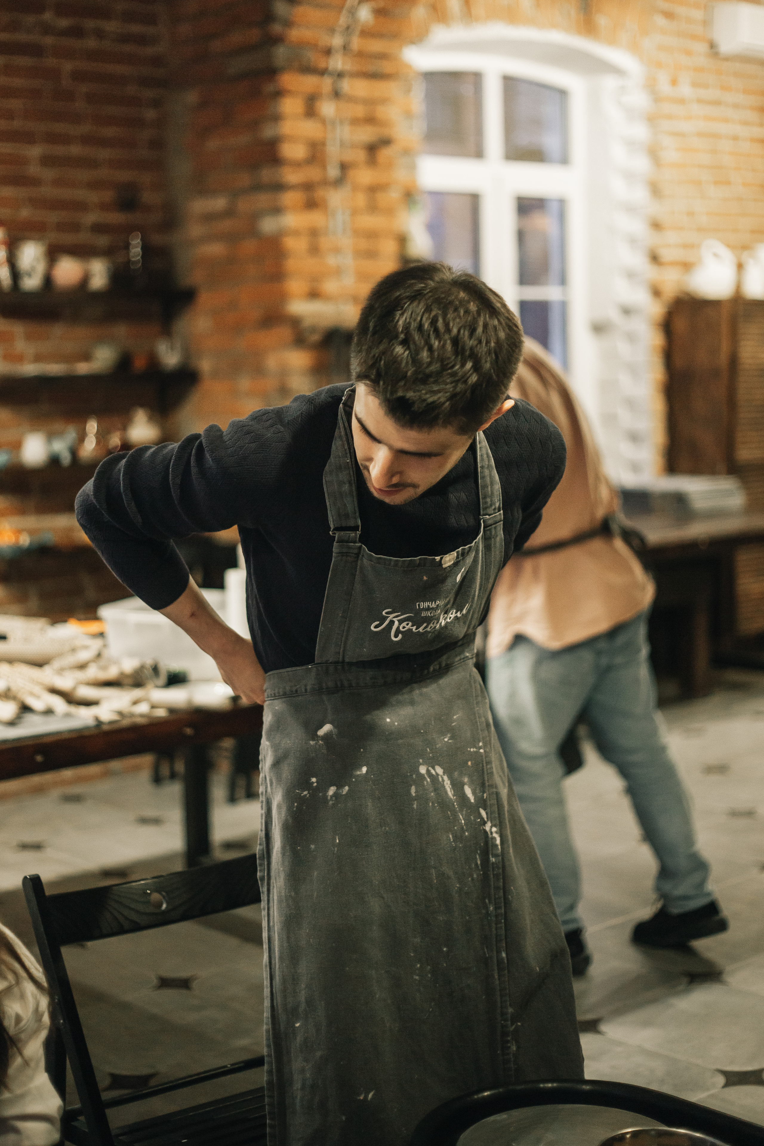 Съемка «В ожиании чуда» в гончарной мастерской. Свадебный и семейный фотограф в Краснодар, Россия