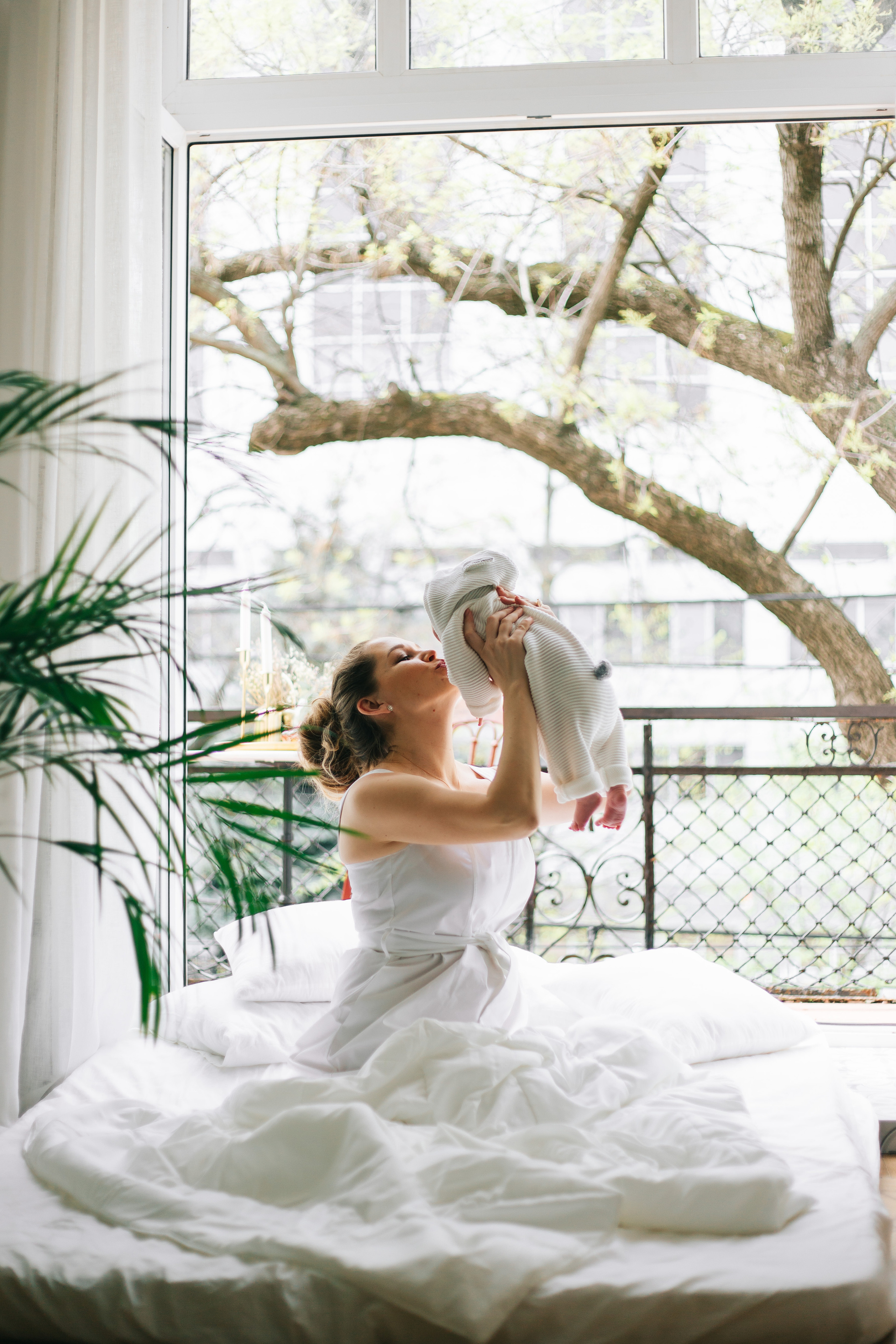 Семейная съемка в фотостудии Балкон. Свадебный и семейный фотограф в Краснодар, Россия