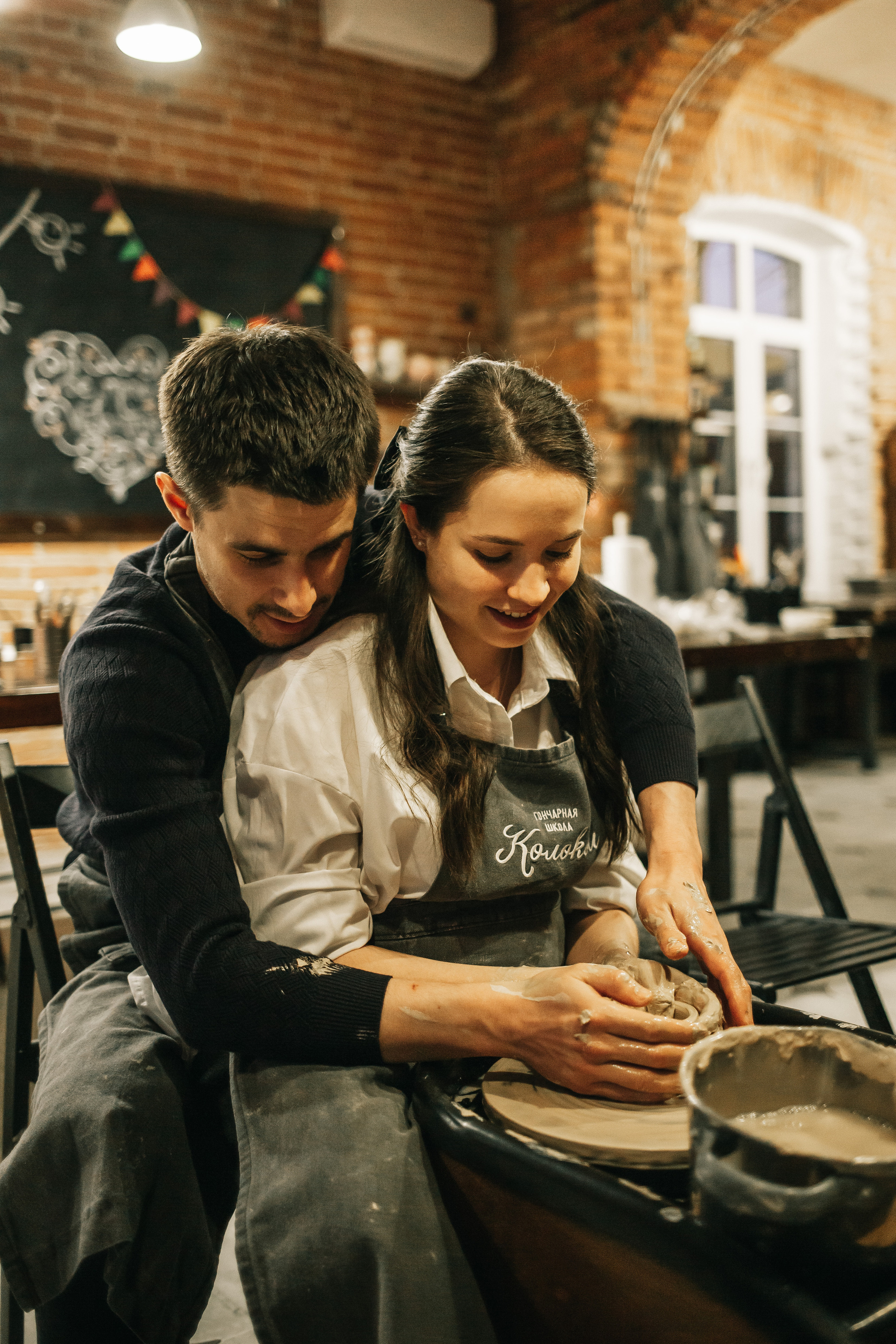 Съемка «В ожиании чуда» в гончарной мастерской. Свадебный и семейный фотограф в Краснодар, Россия