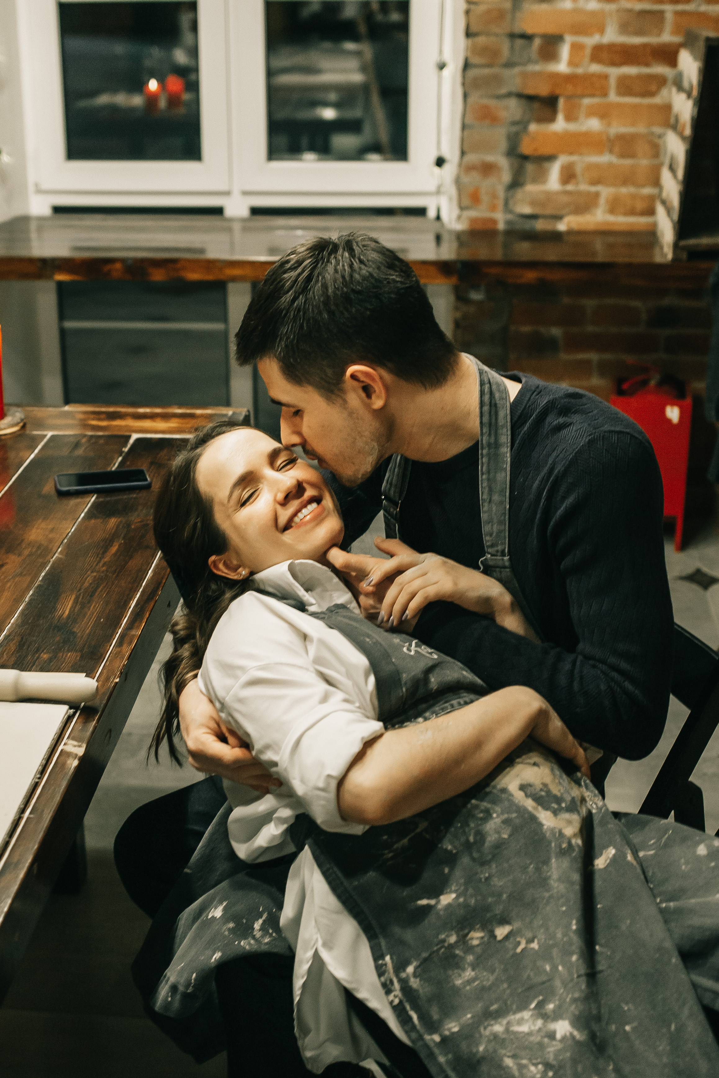 Съемка «В ожиании чуда» в гончарной мастерской. Свадебный и семейный фотограф в Краснодар, Россия