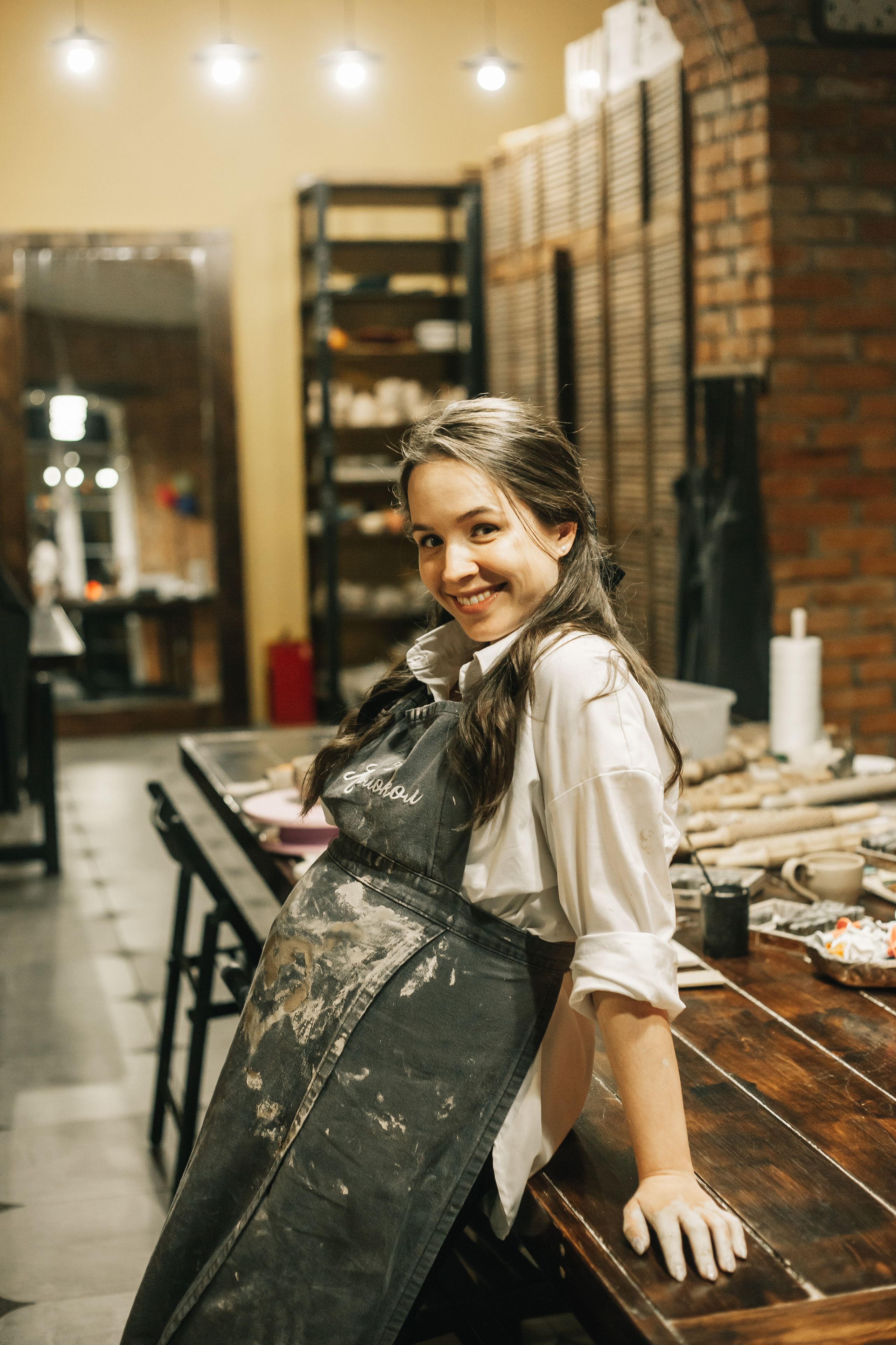 Съемка «В ожиании чуда» в гончарной мастерской. Свадебный и семейный фотограф в Краснодар, Россия