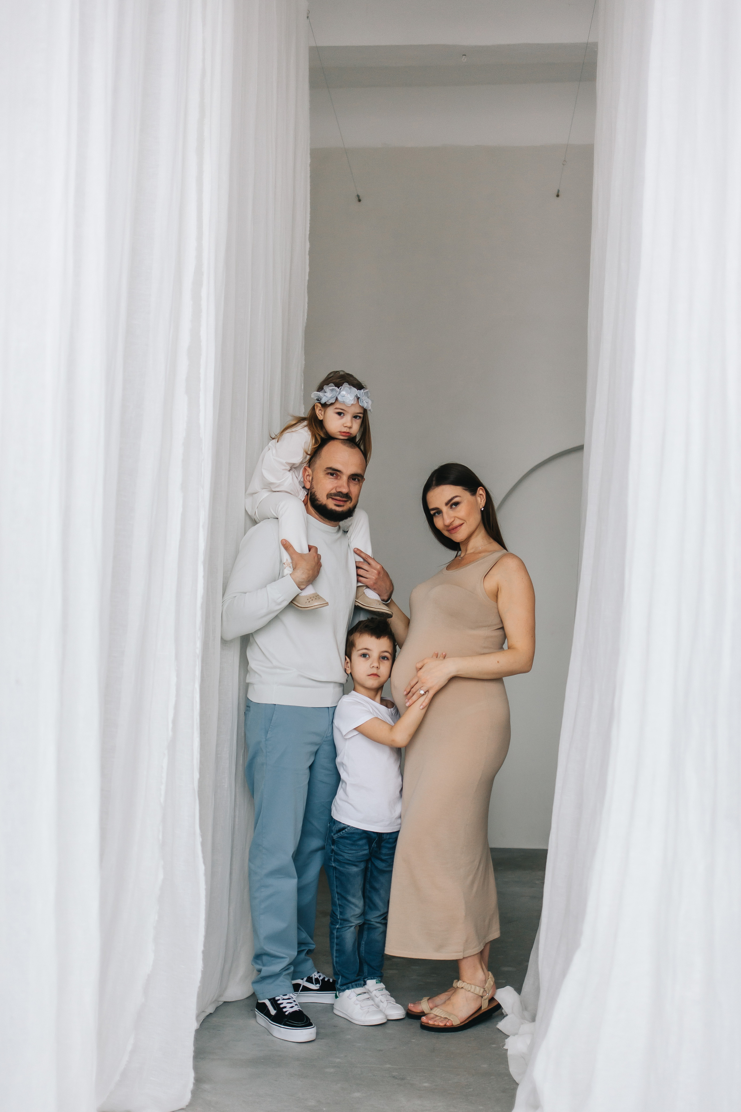 Фотоссесия беременности + гендер пати в студии. Свадебный и семейный фотограф в Краснодар, Россия