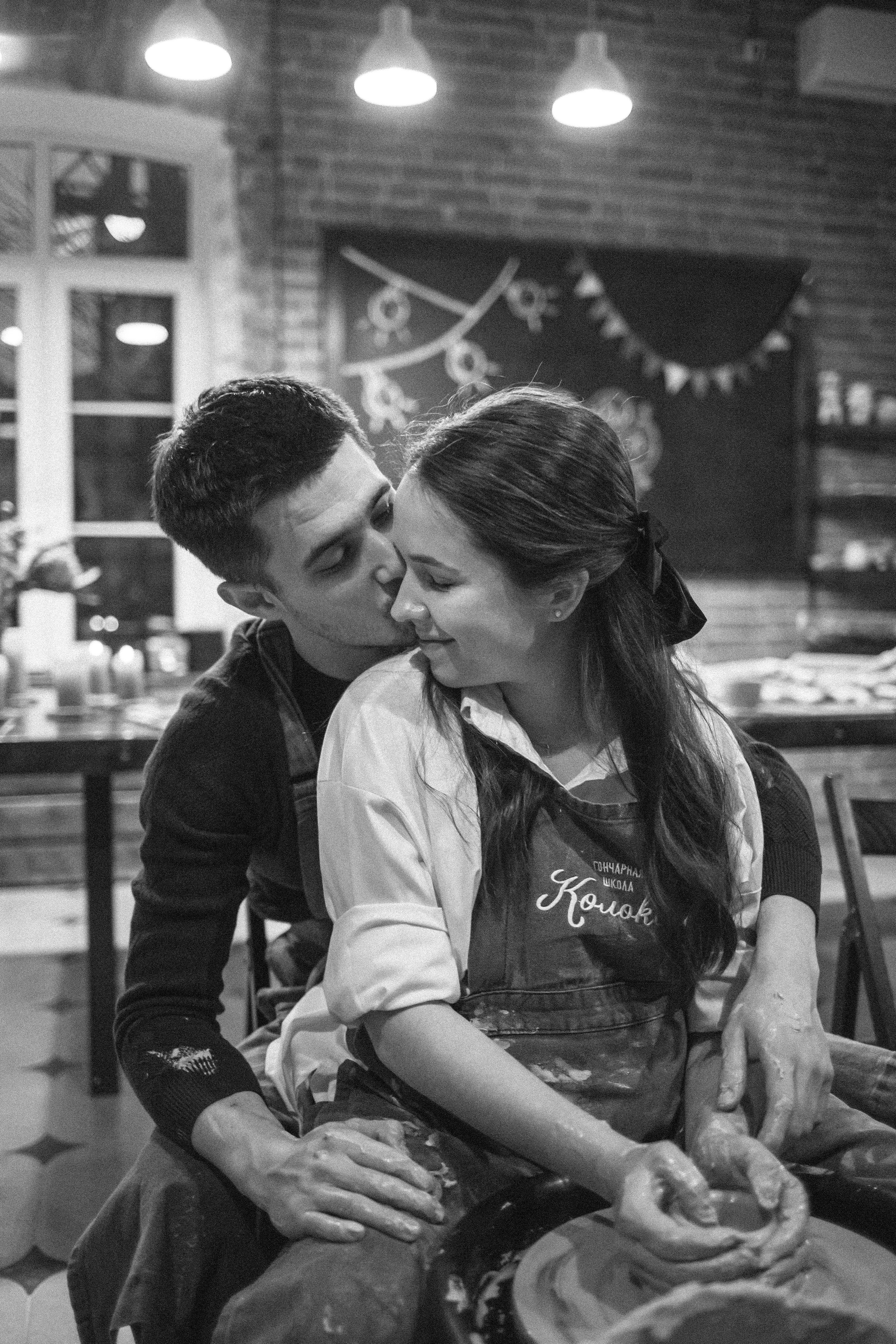 Съемка «В ожиании чуда» в гончарной мастерской. Свадебный и семейный фотограф в Краснодар, Россия