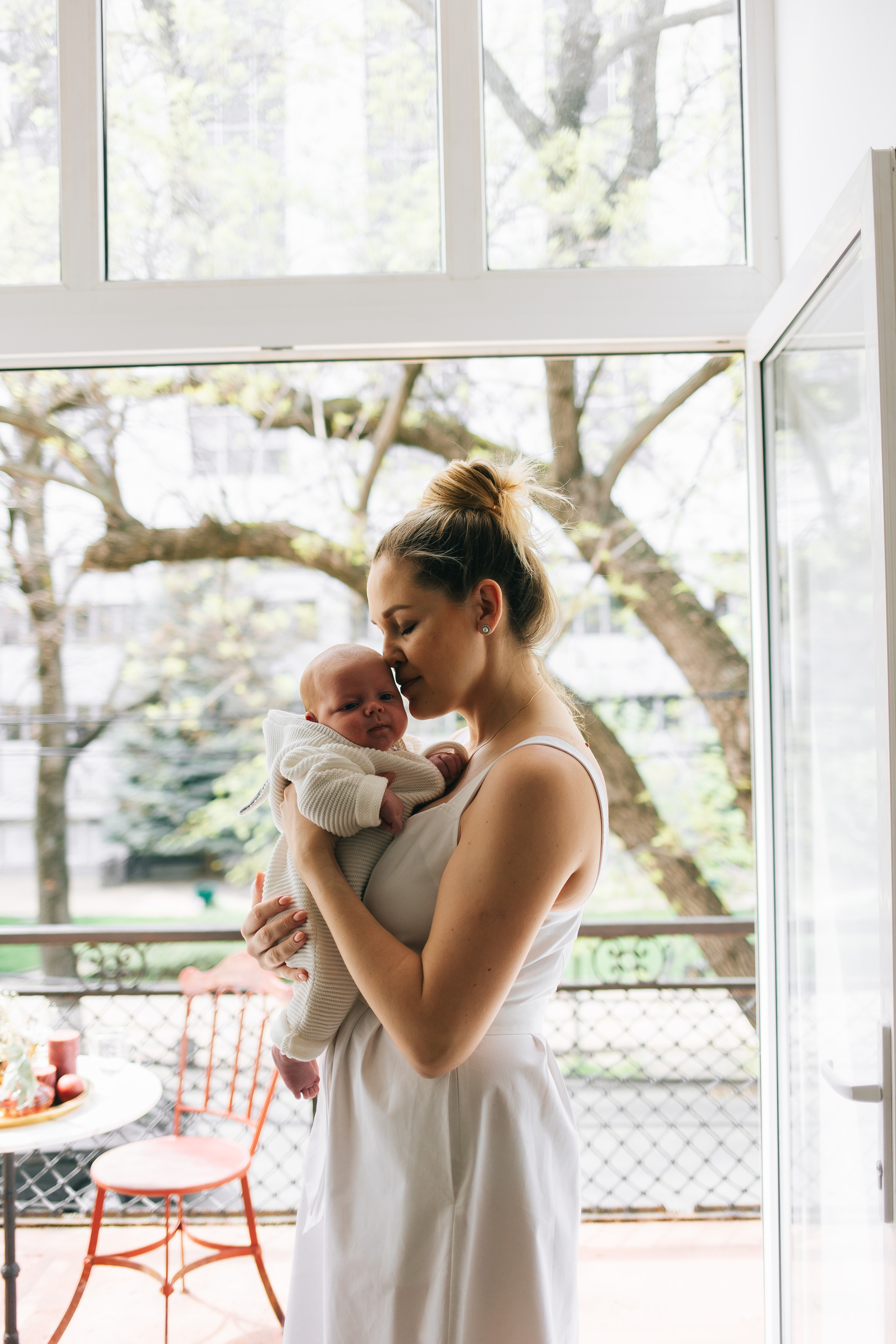 Семейная съемка в фотостудии Балкон. Свадебный и семейный фотограф в Краснодар, Россия